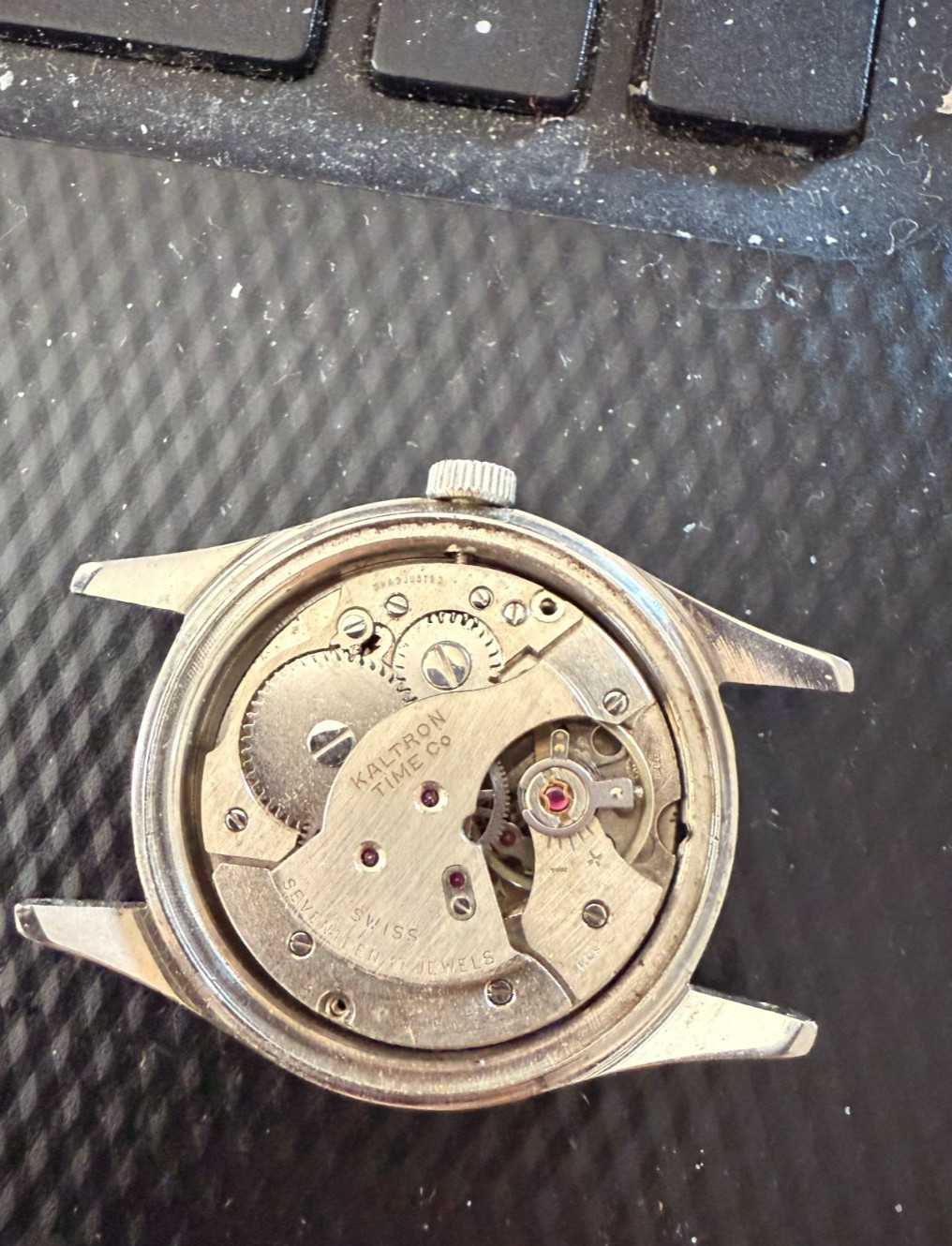 RARE VTG 1950’s Men’s MAR-GAR Kaltron Silver Watch Dial Movement Case 17J Silver