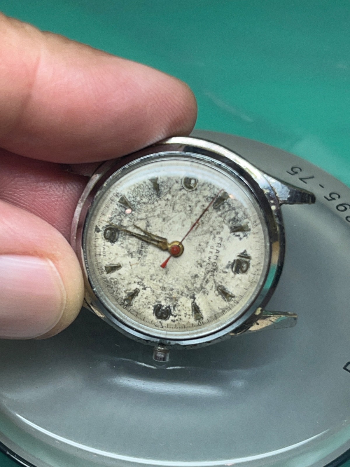 Framont FEF 380 Swiss Mechanical 17 Jewels Movement For Parts or Repair