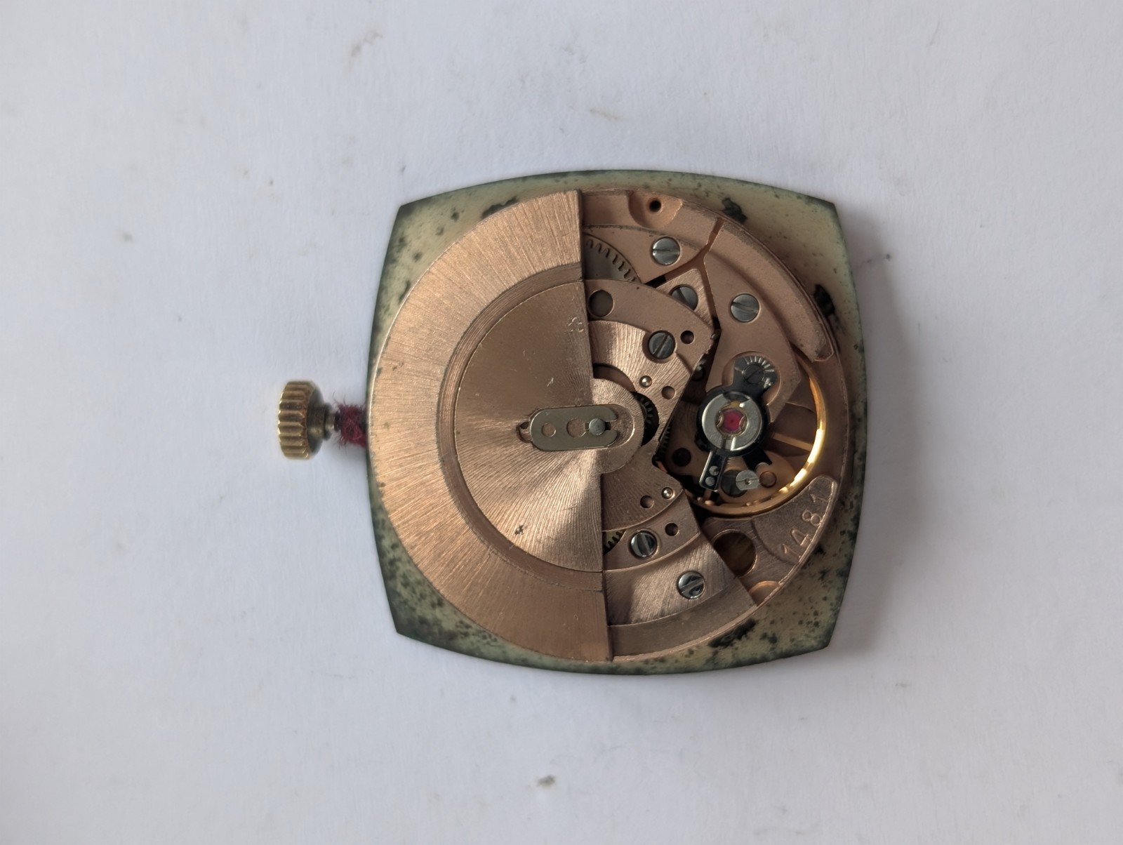 Vintage Omega 1481 Automatic Watch Movement (Runs-ish But Spares/Repairs)
