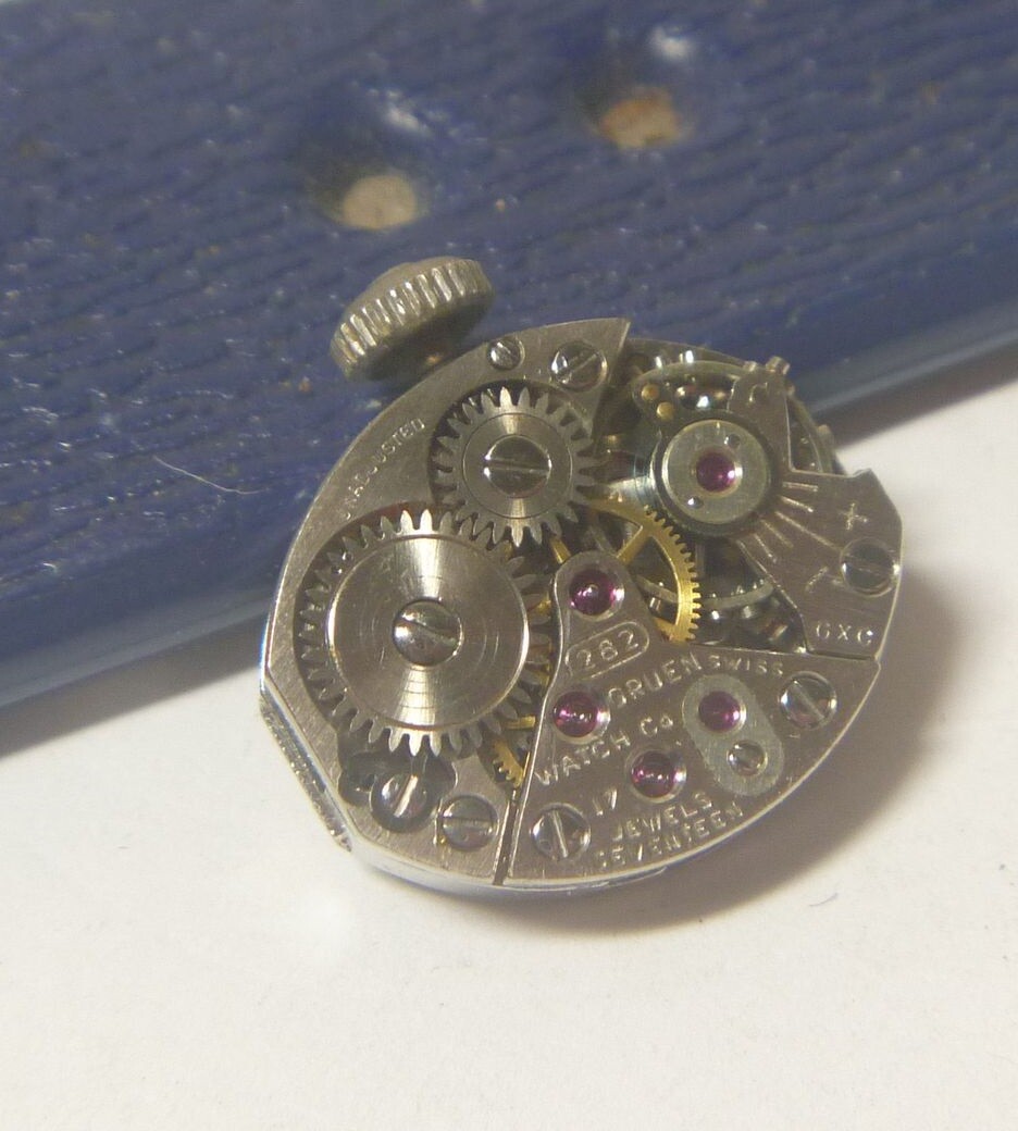 1950s Gruen Precision Lds Caliber 282 17 Jewels Swiss Movt Teardrop Dial Hands!