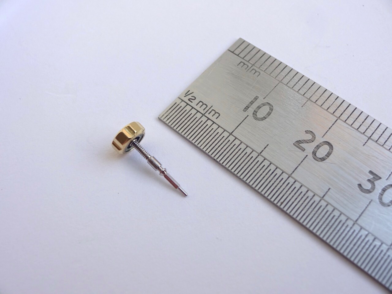 Baume & Mercier Gold Crown Stem ESA9162 ESA9164 F300Hz Tuning Fork (ref 575C)