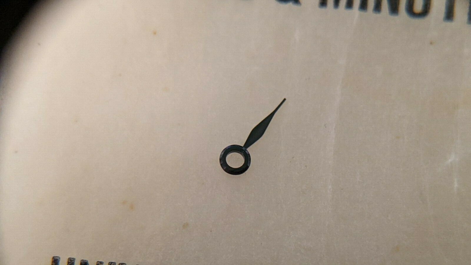 Universo HOUR HAND BLACK. approx 6mm long from center of hole. HOLE: 120. Univer
