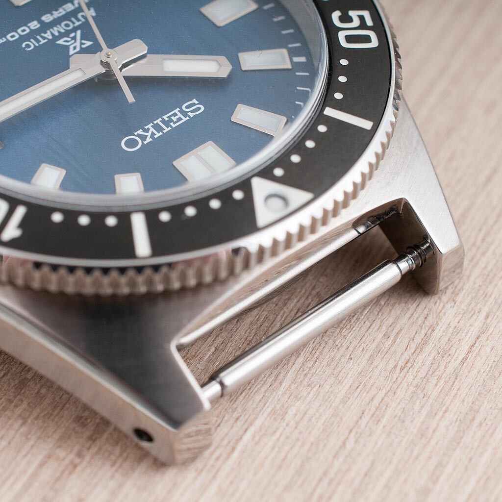 Thin Watch Spring Bars for Seiko Fat Lug Holes 1.1mm tips 1.8mm thick for straps