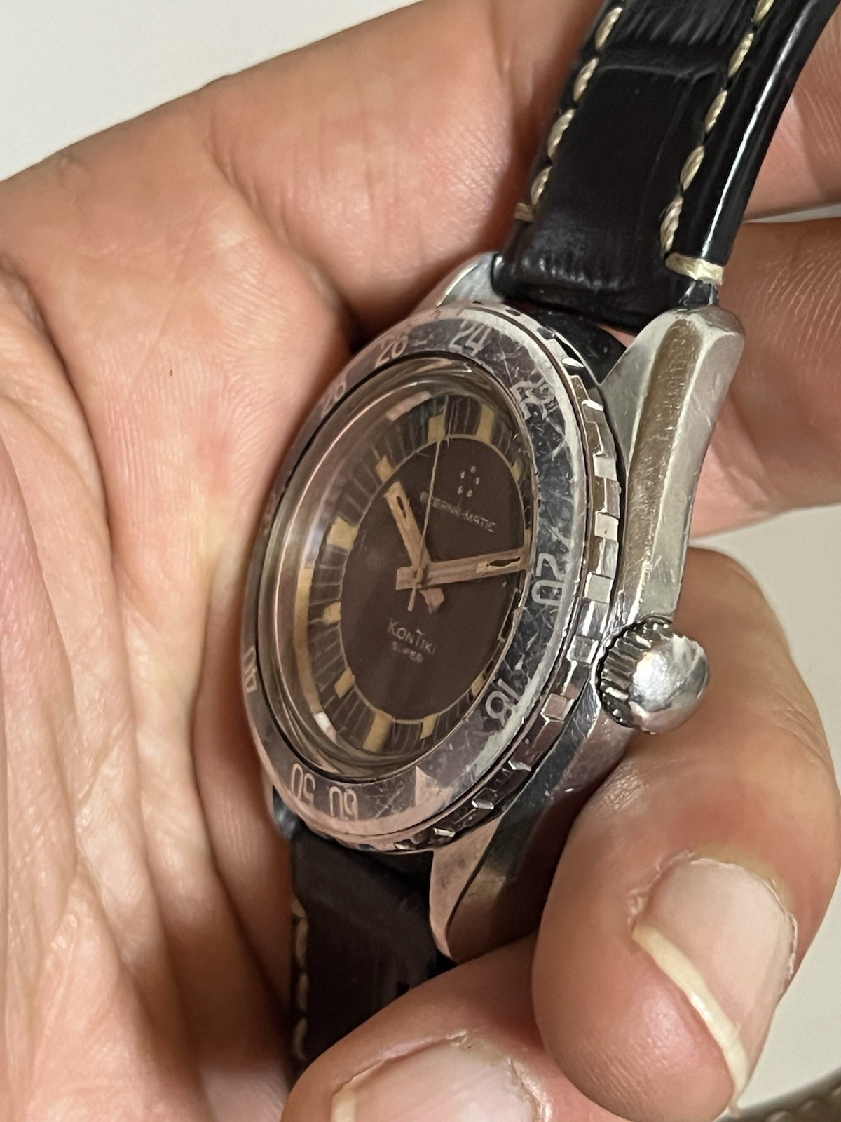 Vintage Eterna Matic Kontiki Super 40 mm Cal.1489K Working Good Read Description