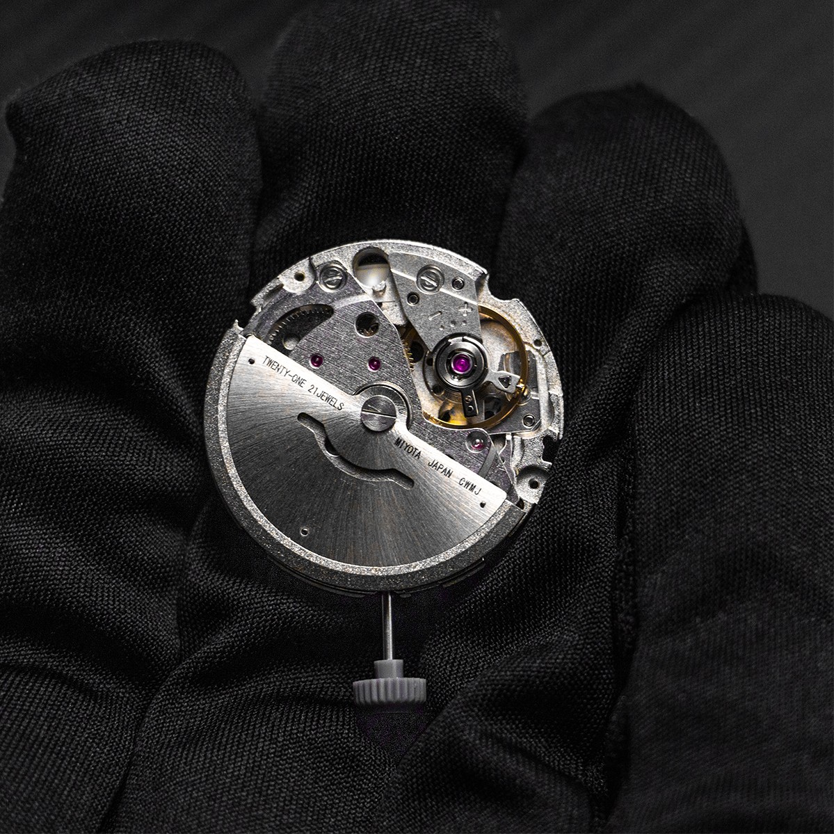 Original 8215 Watch Automatic Movement 21 Jewels, Date at 3 + Extra Parts