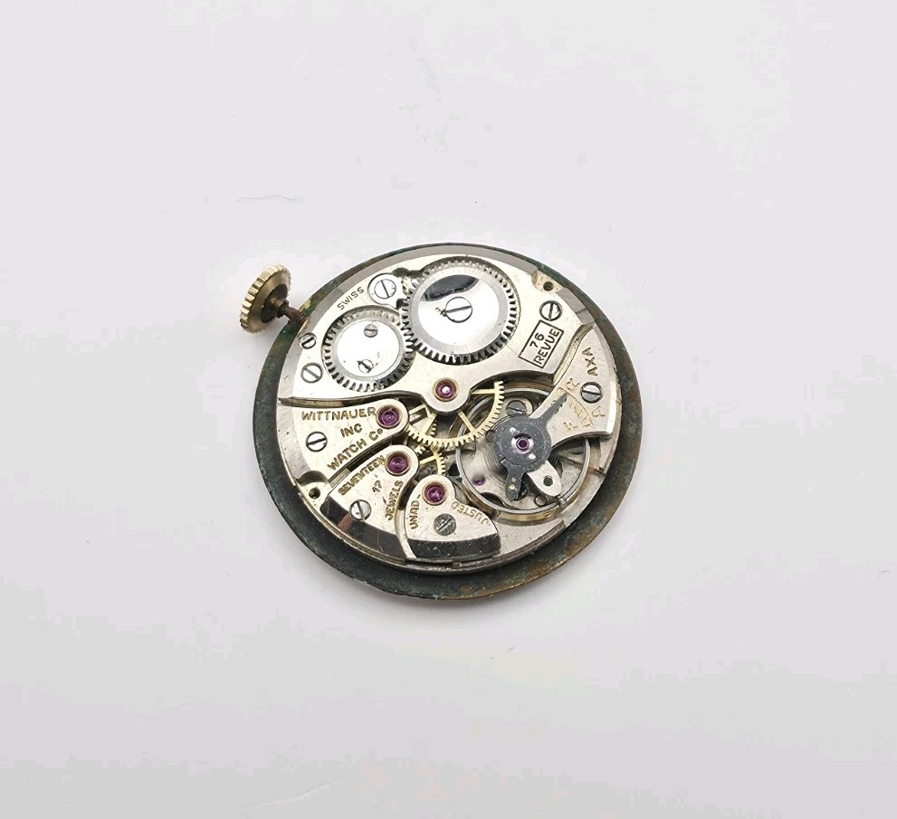 Vintage Wittnauer Revue 76 17J Mechanical Wrist Watch Movement Runs