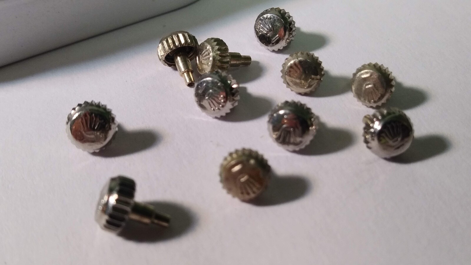 Rolex crown S/S USED/Damaged 4.9mm-5.3mm tested with stem, 1 per order