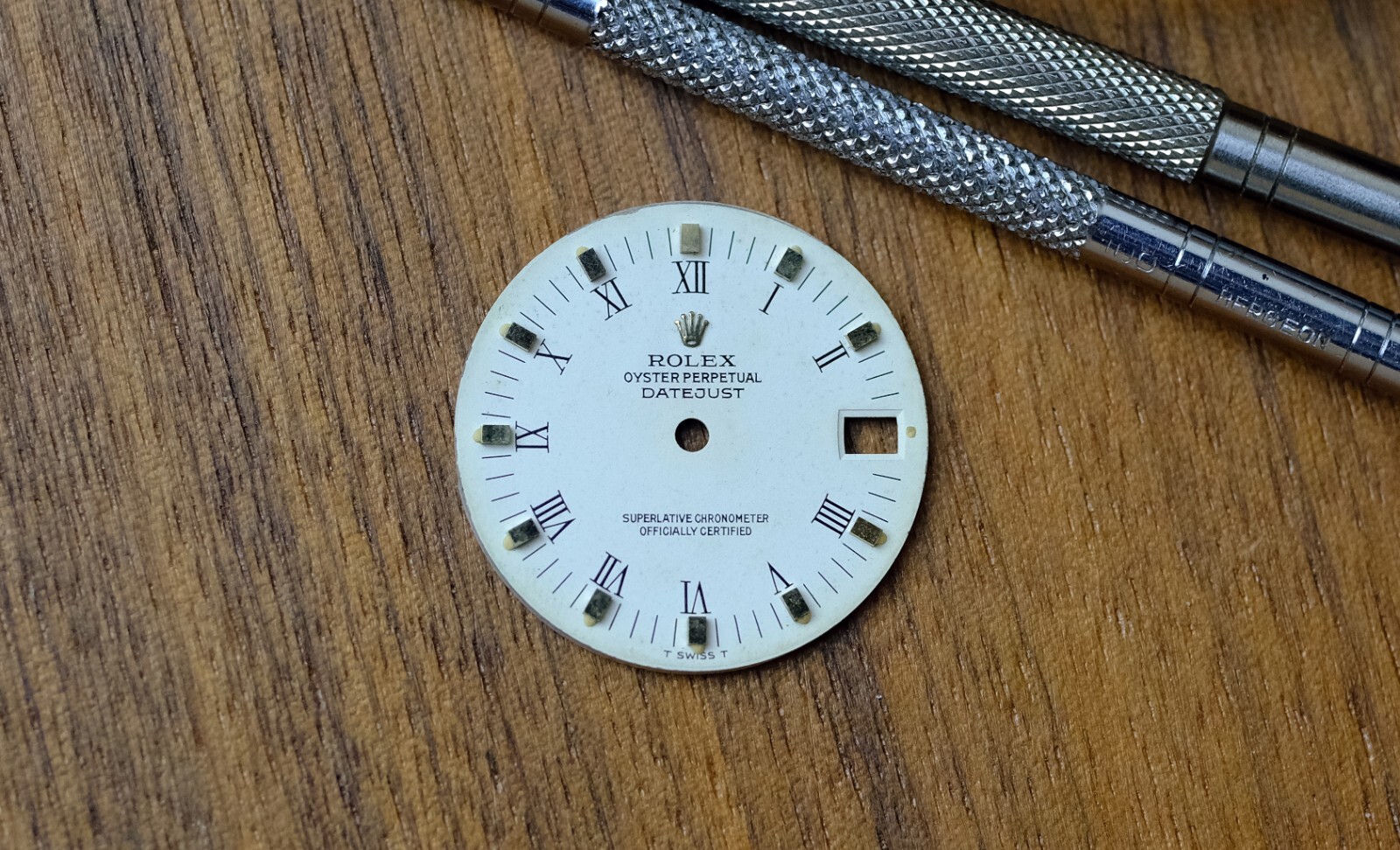 AUTHENTIC ROLEX OEM 31MM DATEJUST WHITE ROMAN DIAL W/ GOLD INDEX 68274 MID-SIZE