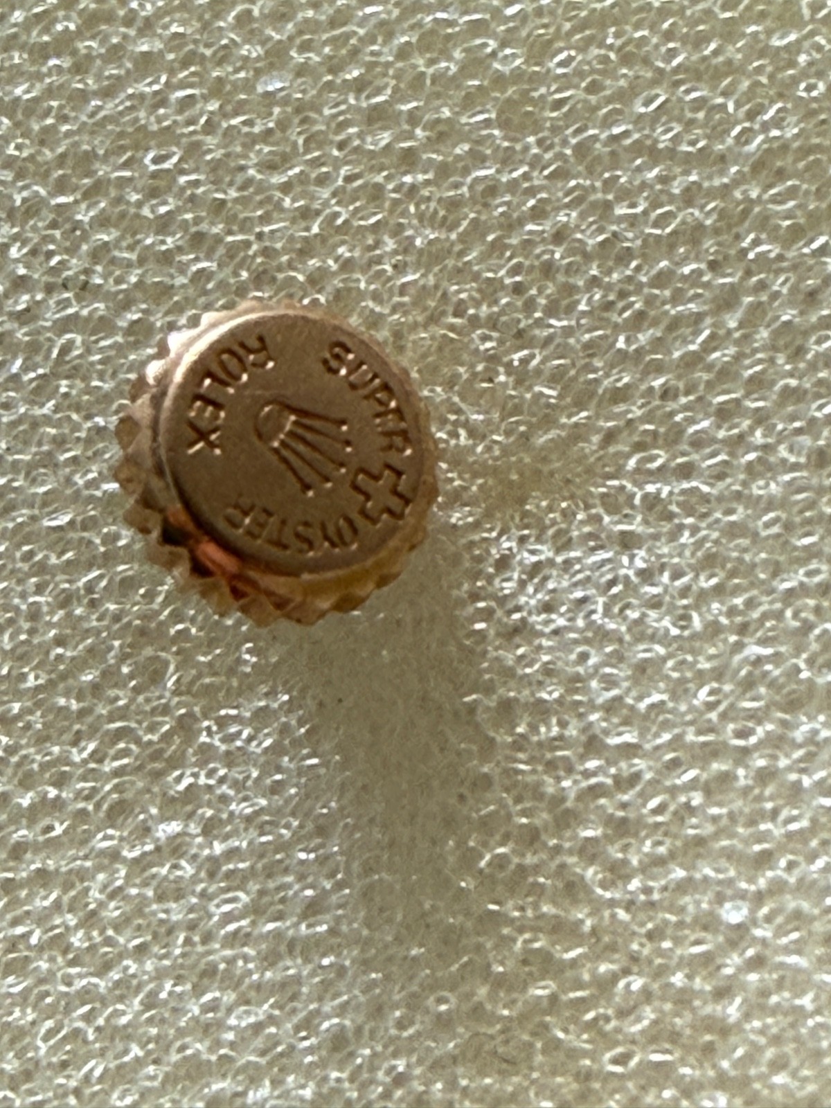 Super Oyster Rolex Crown rosé for Reference 6022, 6084 & 6085 good condition