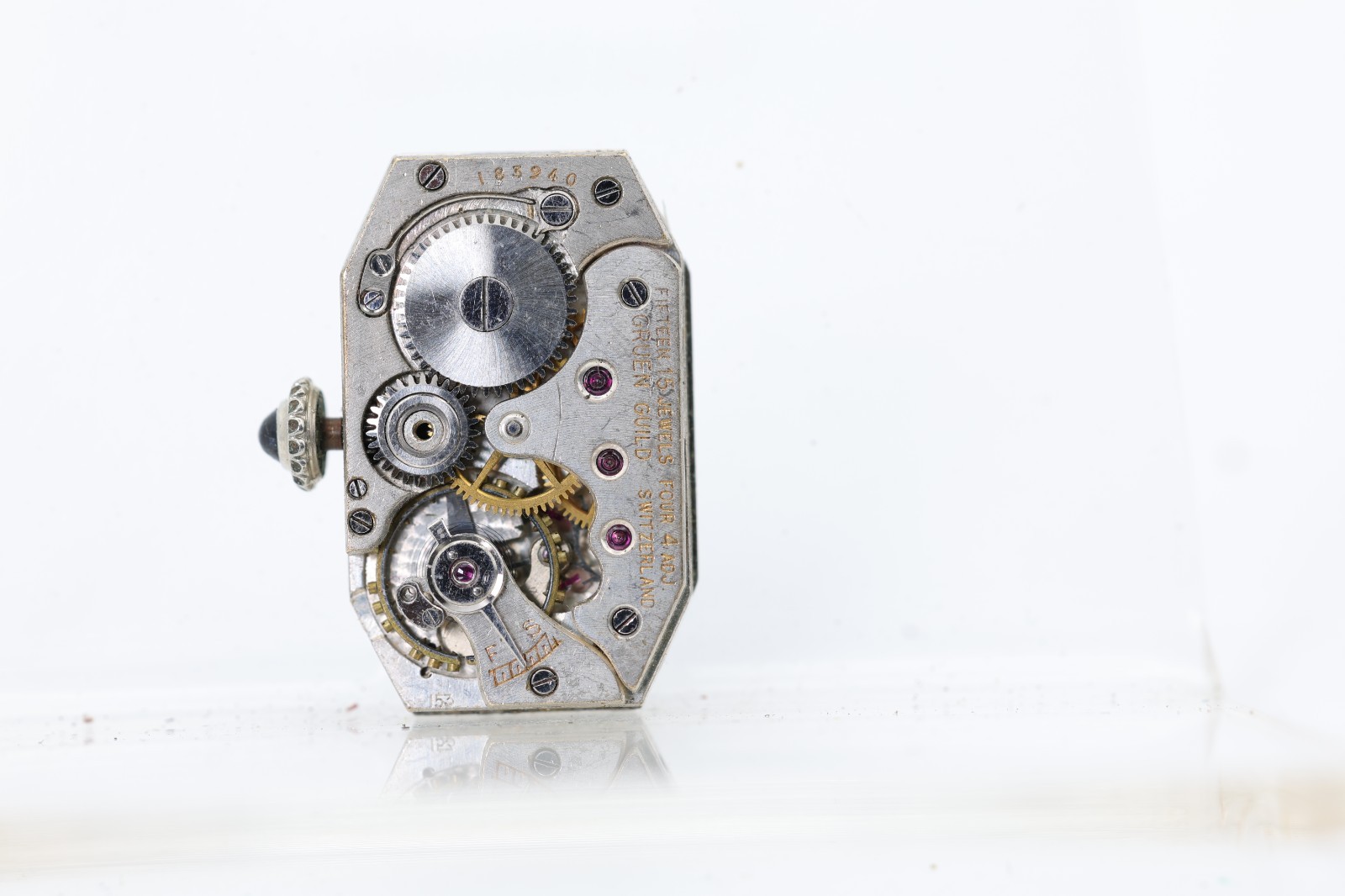 GRUEN cal. 153, 15j WRIST WATCH MOVEMENT, GOOD BALANCE (NF)
