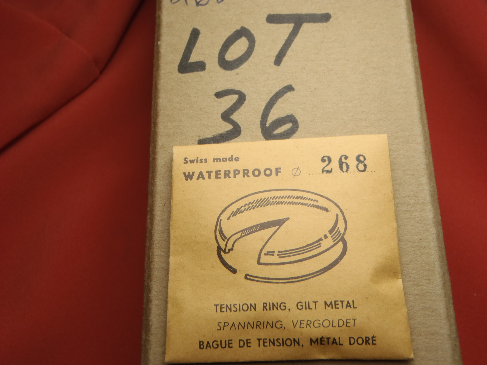 SWISS GILT METAL TENSION RING ROUND PLASTIC WATCH CRYSTAL WATERPROOF 26.8 MM
