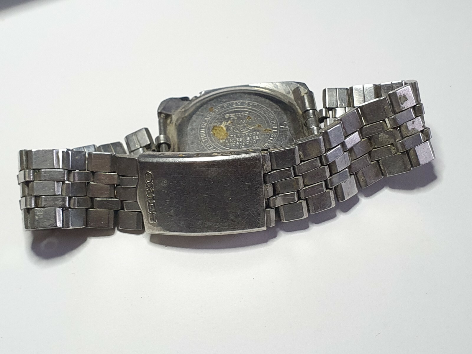 Seiko 6106 9010 watch case + seiko bracelet ( missing 1x end caps )