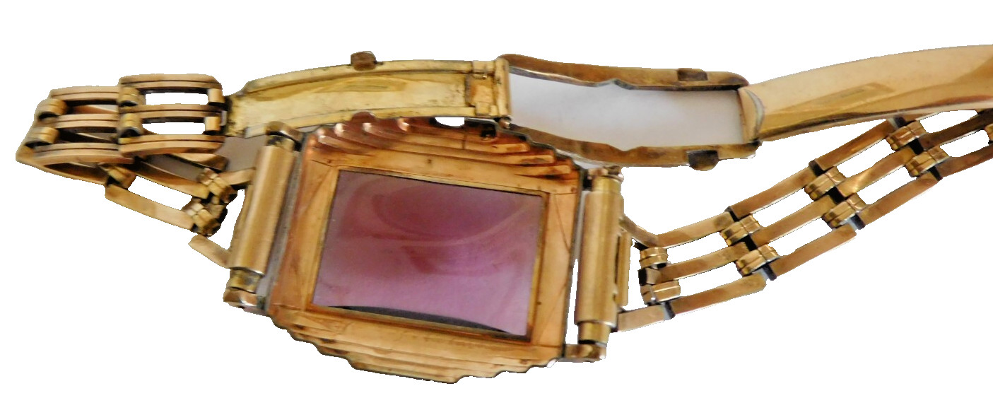 GENTS WALTHAM 1864 RUBY 17 JEWELS MOVEMENT #115203. GOLD FILLED CASE #116040.