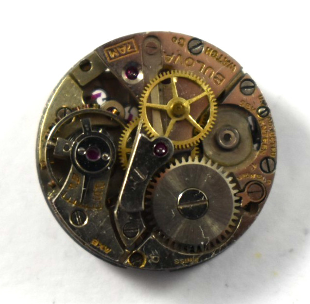 Vintage Bulova Manual Wind 17J 7AM Wrist Watch Movement lot.qz