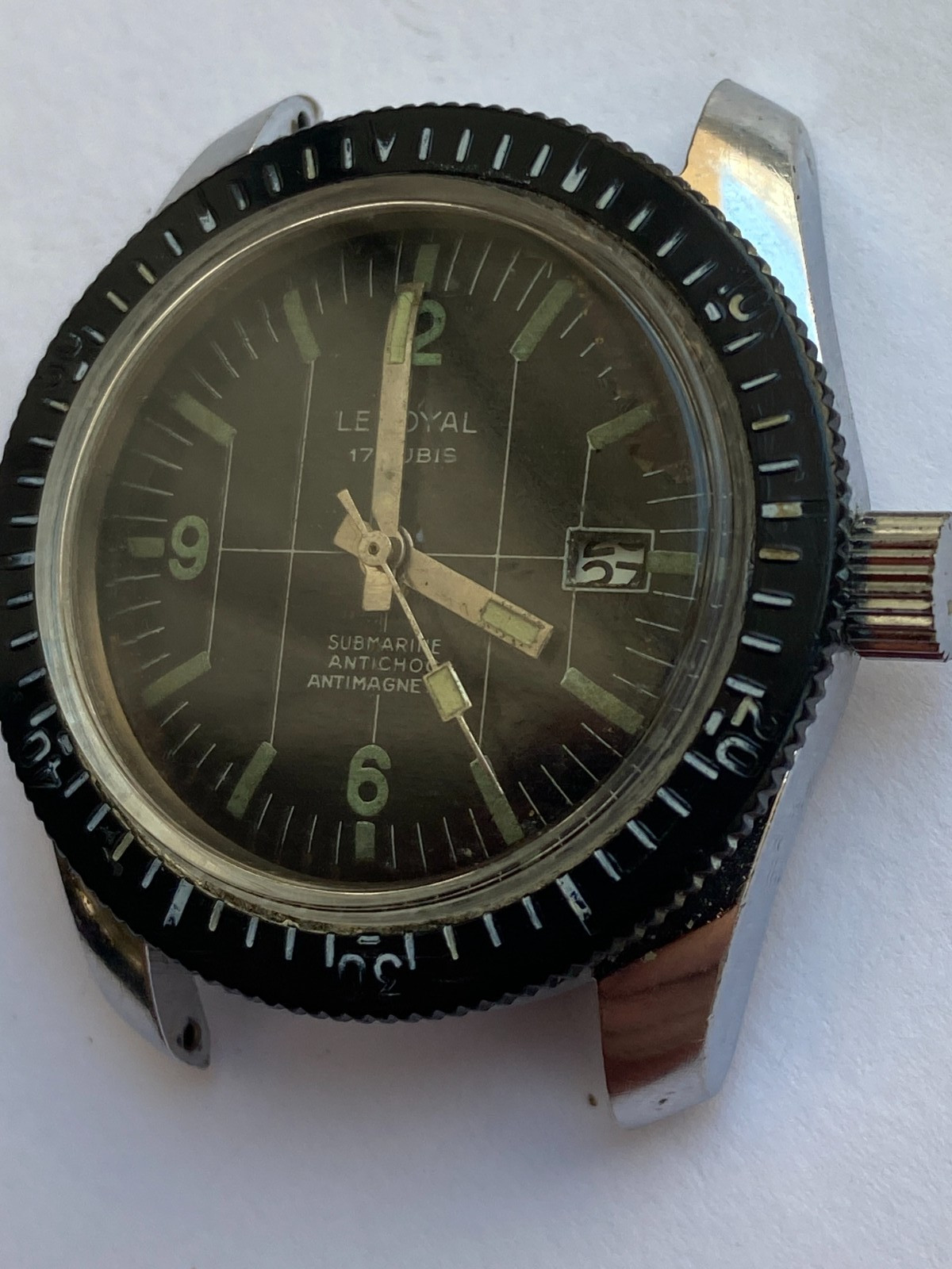 VINTAGE MEN WRIST WATCH SALE FOR PARTS LE ROYAL DIVER SUBMARINE 17 RUBIS