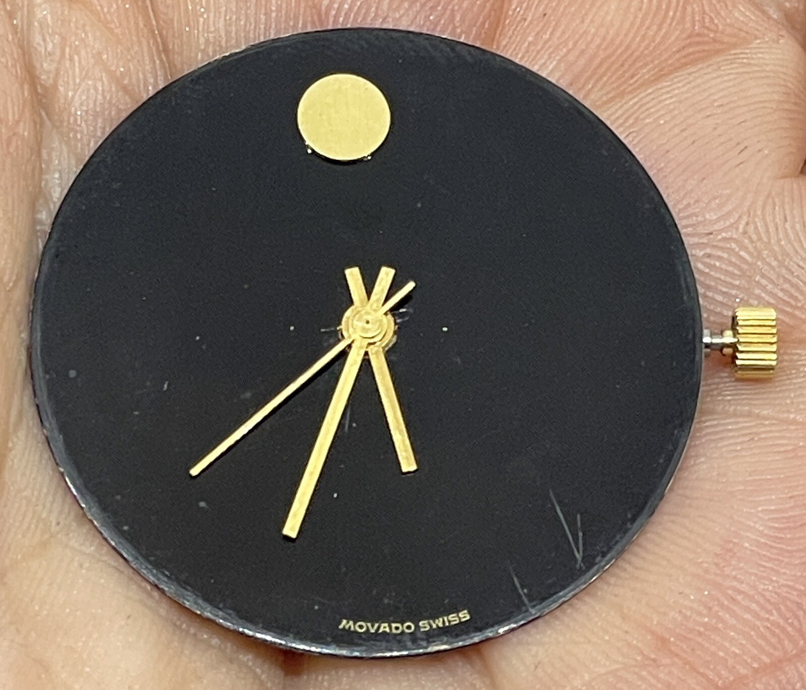MOVADO QUARTZ WATCH MOVEMENT 7 Jewels Swiss Black Dial Does Not Run