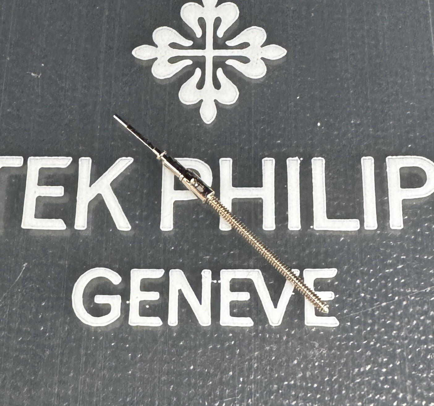 Genuine Patek Philippe Watch Movement Caliber 310 SC Part 404 Male/Female Stem 1
