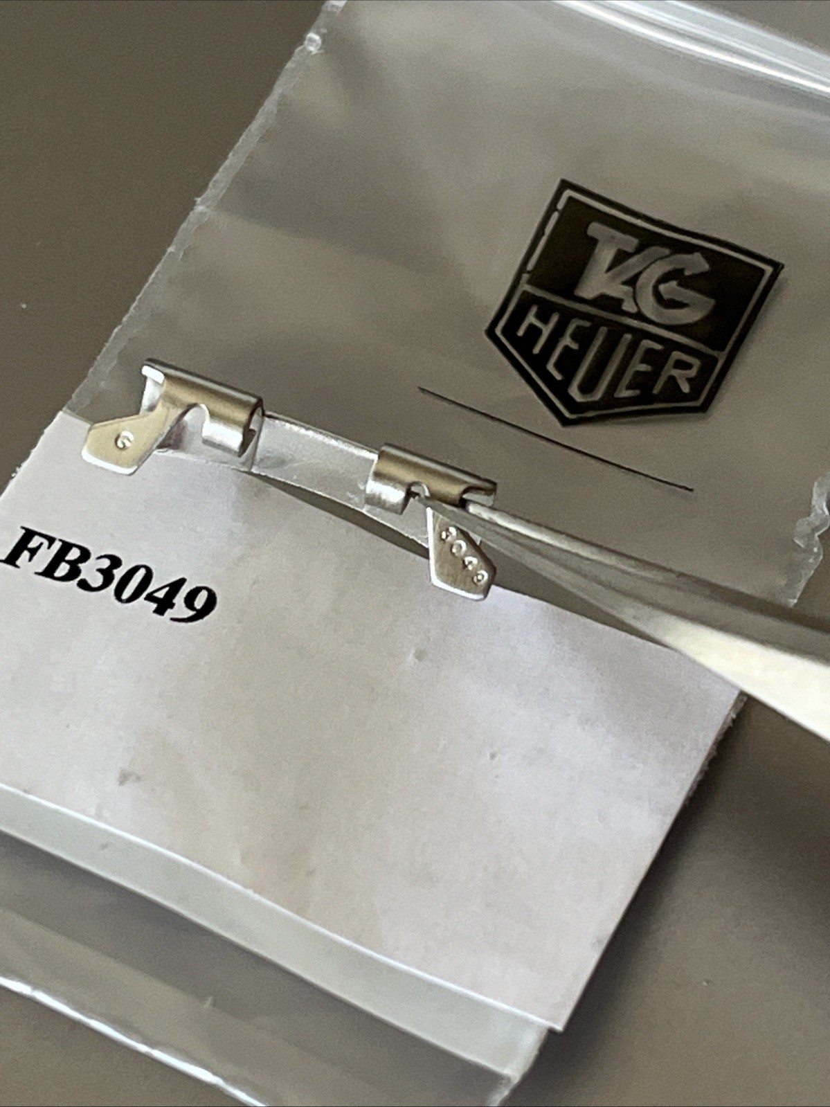 TAG Heuer Watch Bracelet END PIECE Link 18 mm FB3049 Matte Silver S/S GENUINE