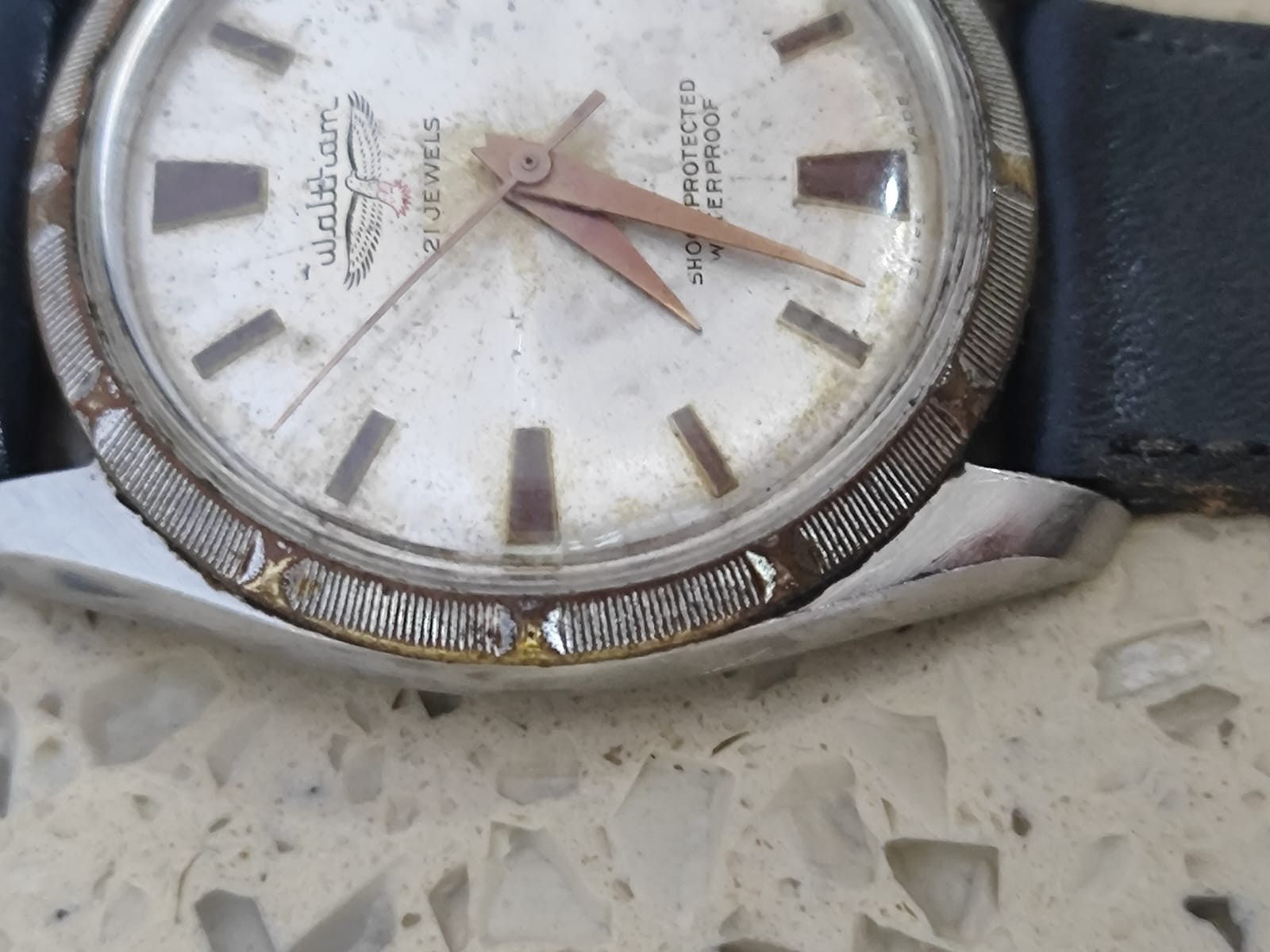 1960 WALTHAM EAGLE WRISTWATCH Mens watchhand wind 34mm Working