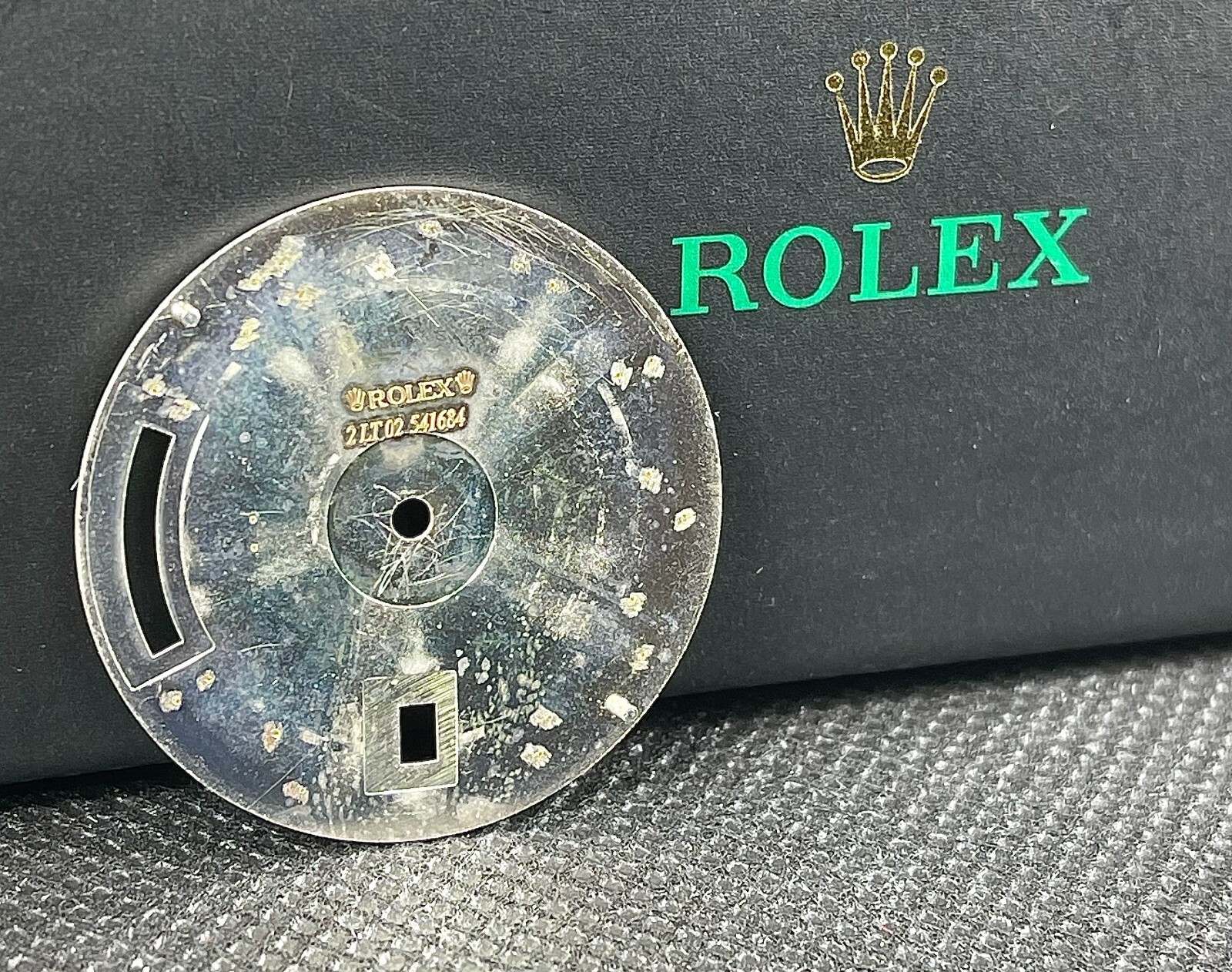 Rolex Day Date II President Mens 41mm Arabic Concentric Dial Gold Ref 218238