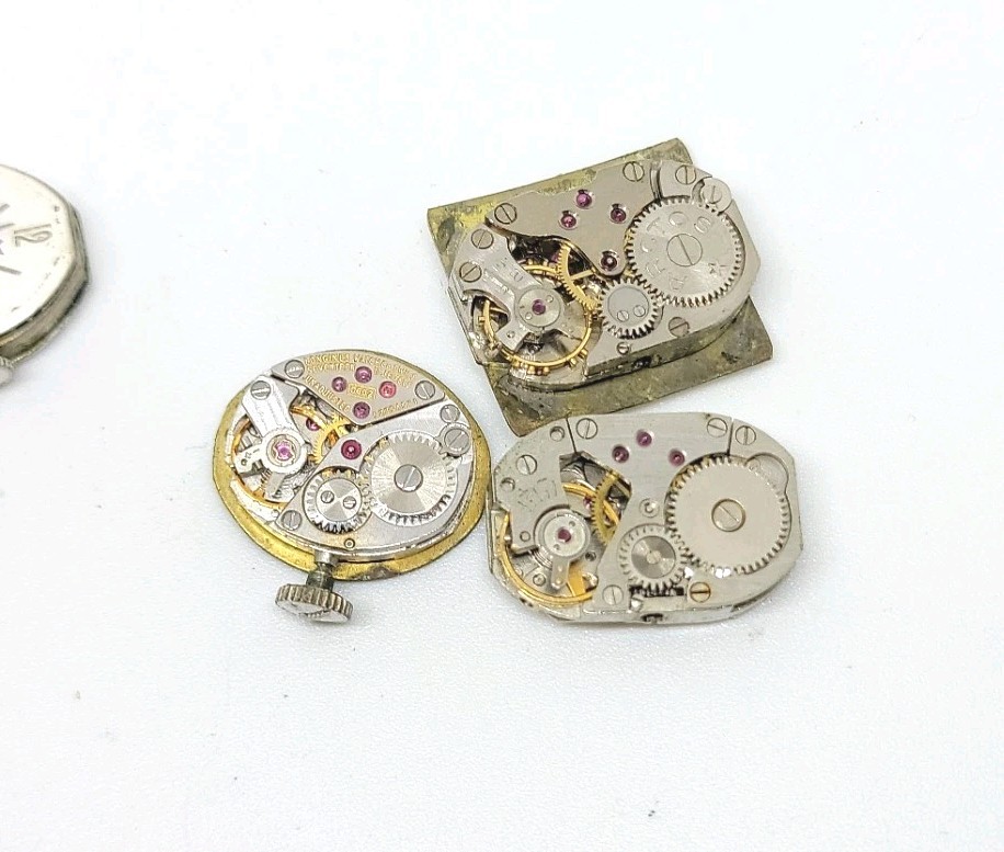 Vintage Lot Of 12 Mechanical Watch Movements For Repair Bulova Waltham