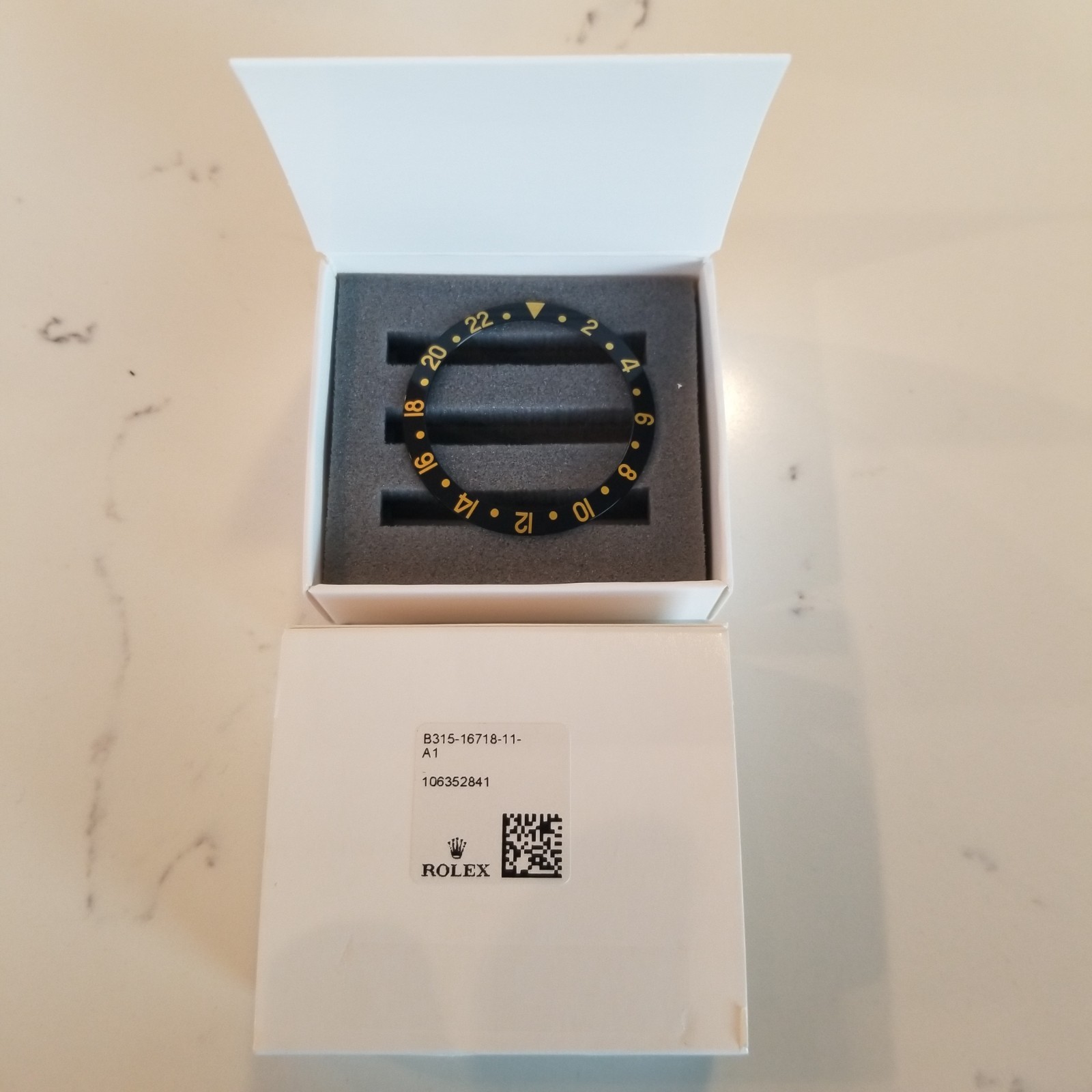 Rolex genuine Rolex GMT-MASTER II 16713, 16718 black & Gold Insert 2/Tone #N16