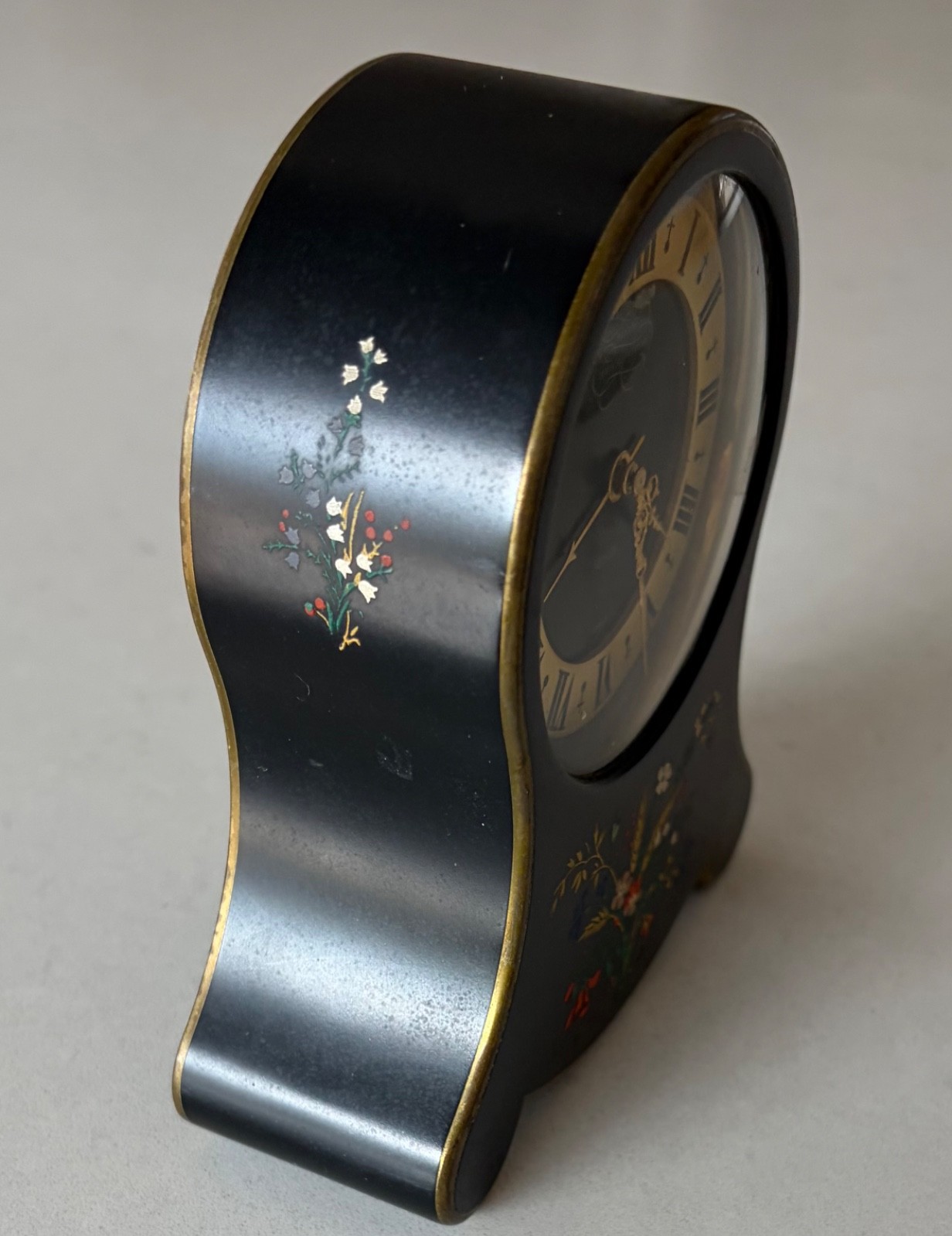 Jaeger-LeCoultre “Petite Neuchâteloise” Musical Alarm Clock – Vintage 1950s