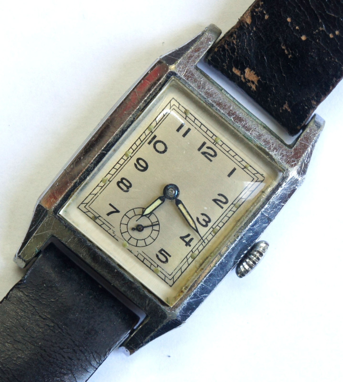 RARE TANK 1920’s-1940’s SWISS ART DECO MEN’S WRIST WATCH