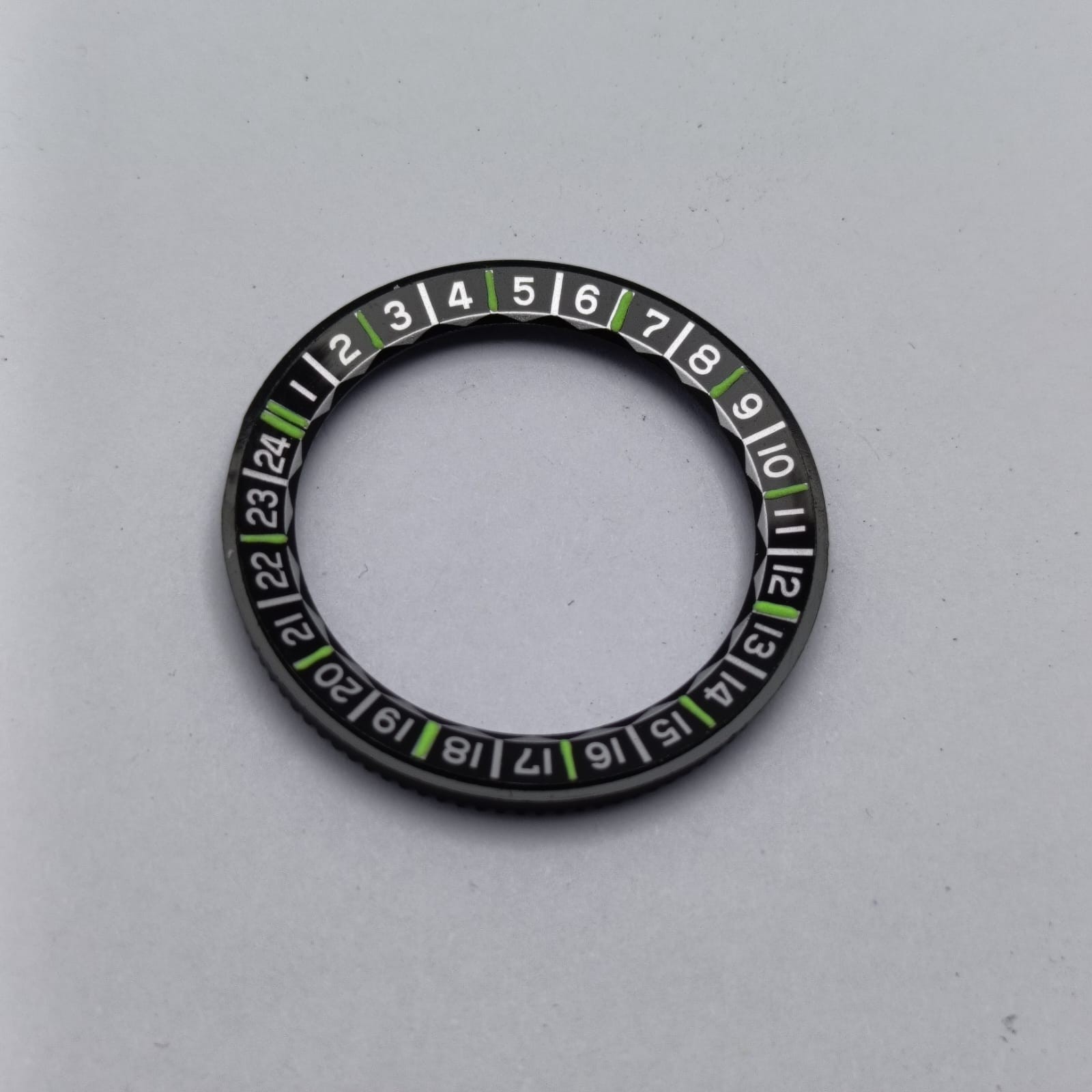 Orient World Diver Y469622-7A Watch Bezel Inner Ring NOS AAS263ABR2