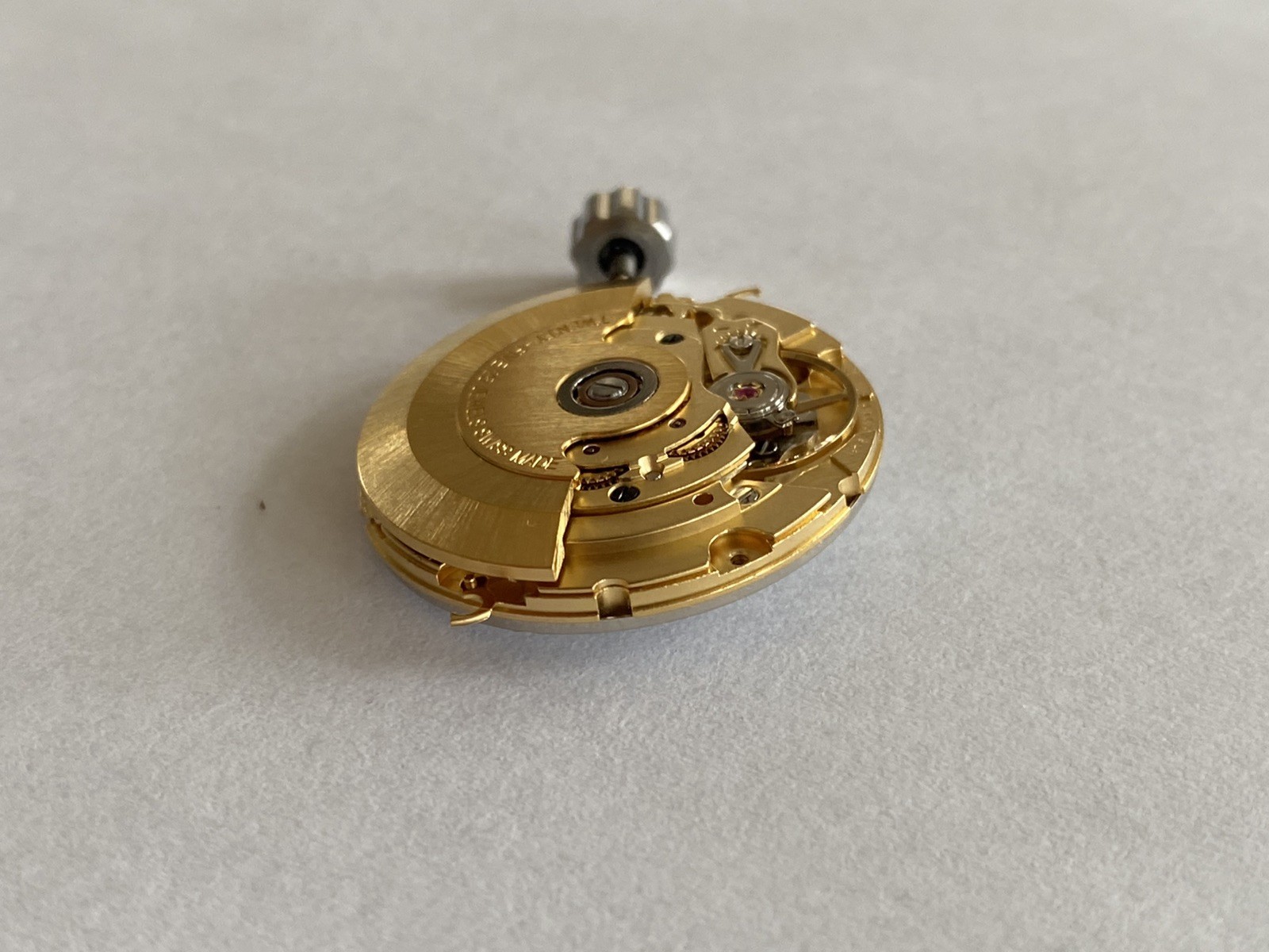 NOS GENUINE ETA 2824-2 AUTOMATIC WATCH PART MOVEMENT 25 JEWEL SWISS MADE