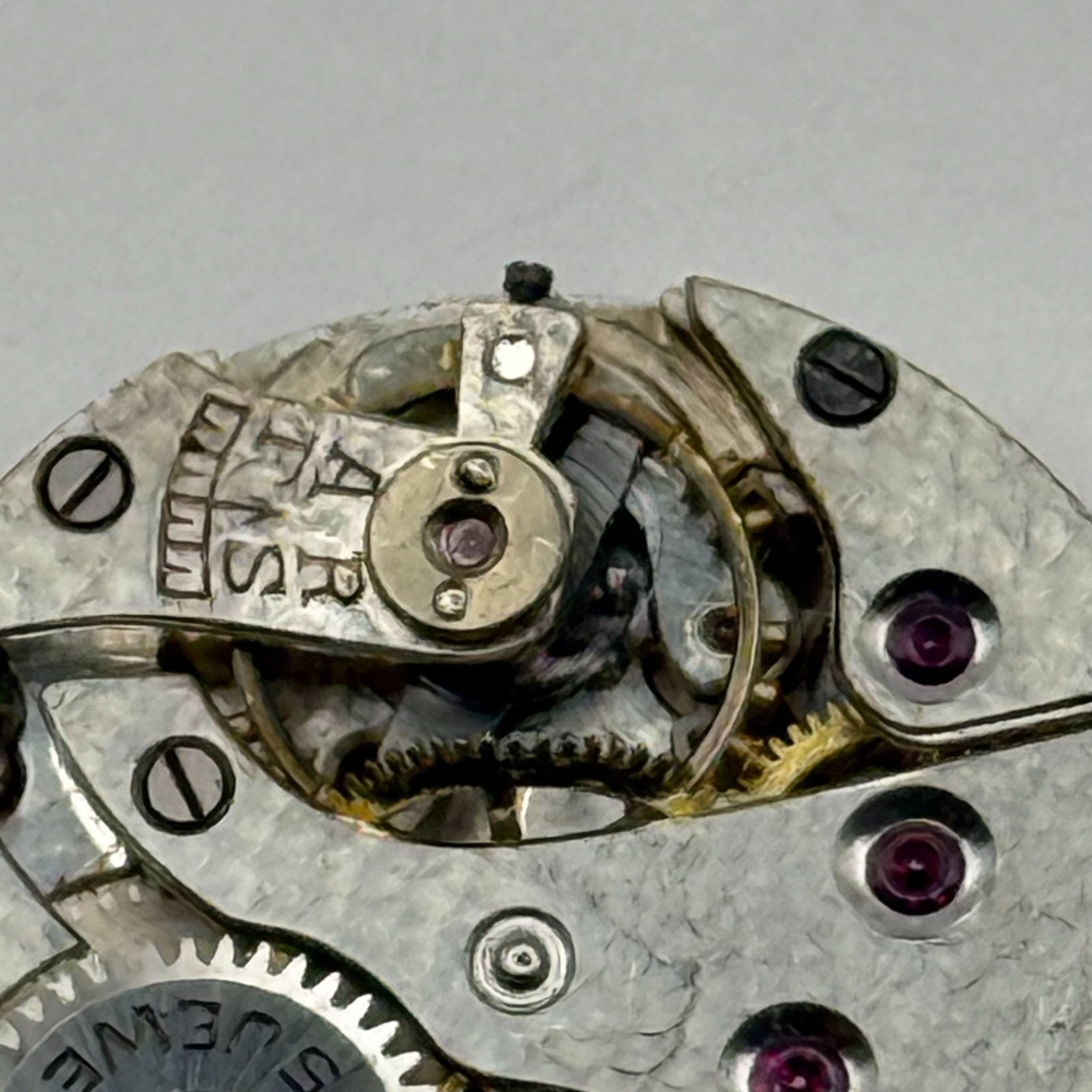 Unicorn Watch Movement Swiss 15 Jewels Small Manual Wind Parts 19.6mm