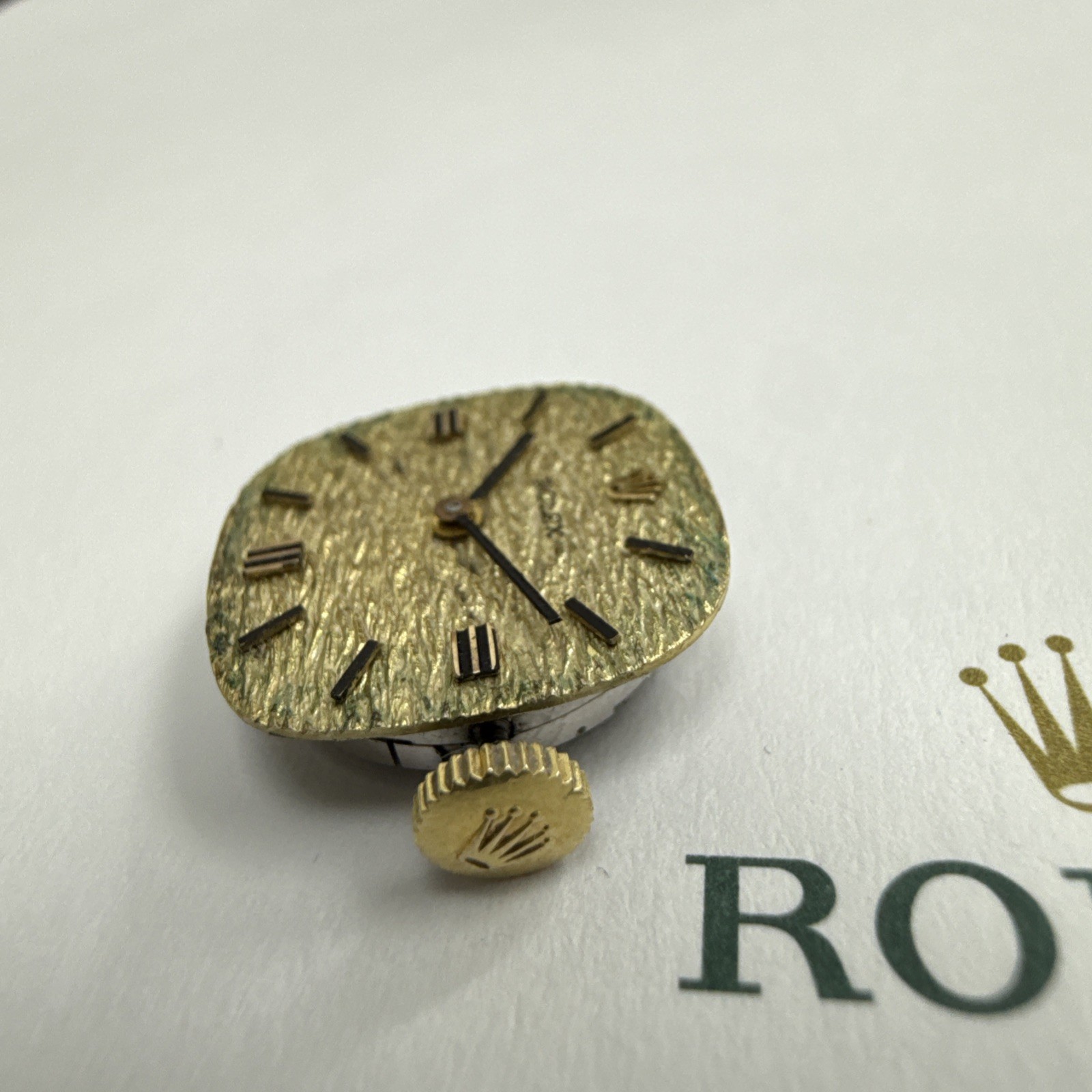 Genuine Rolex 1400 Complete Movement 18k Gold Dial Hands Crown Working Perfect
