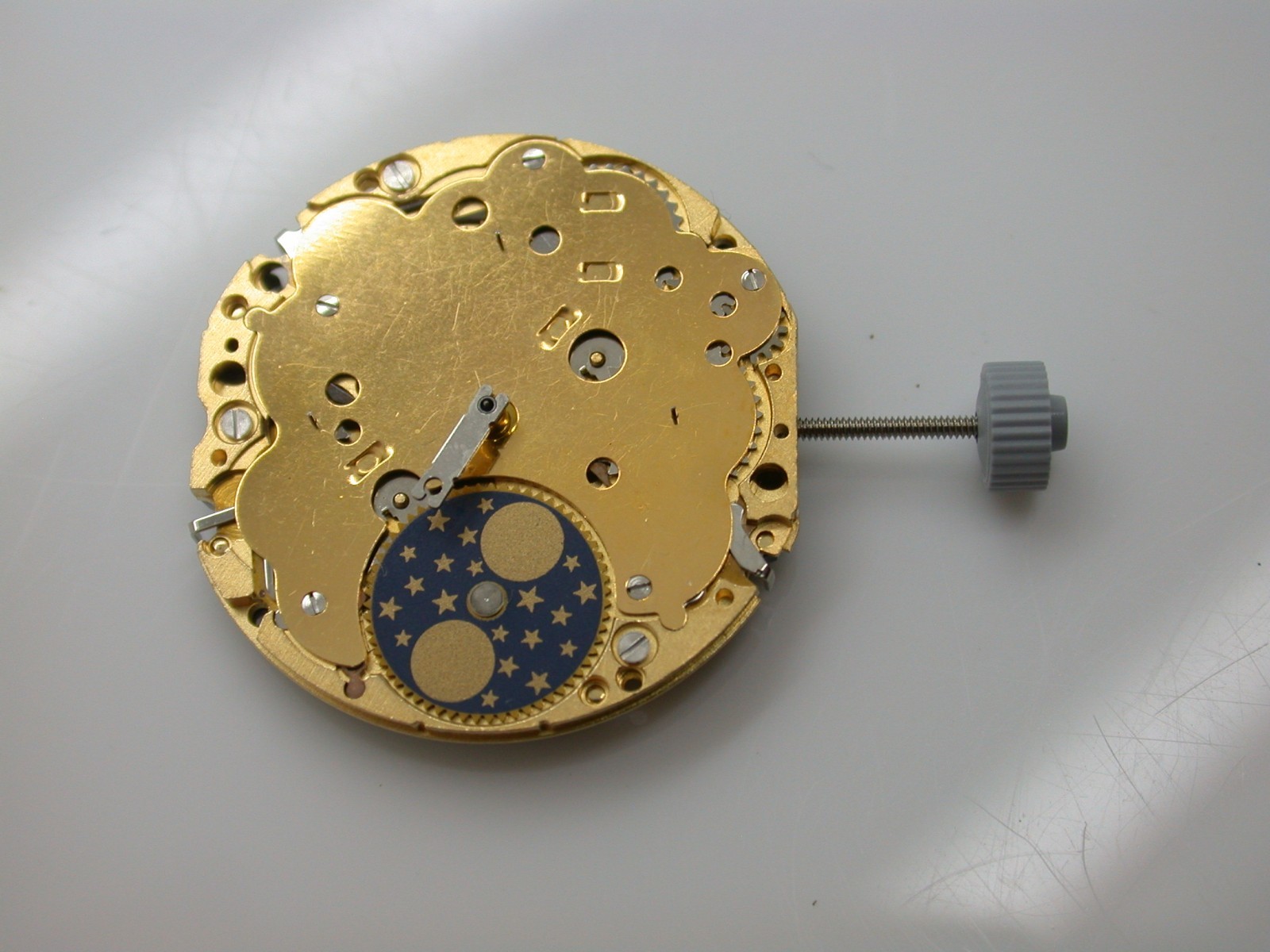 BRAND NEW WATCH MOVEMENT 706 COMES TESTED WITH NEW BATTERY