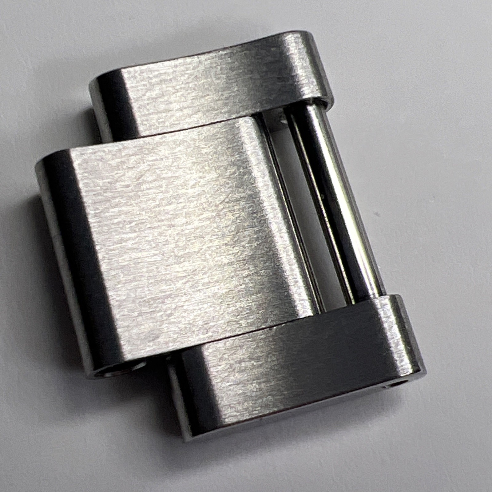 Genuine ROLEX Explorer II Steel Oyster Link w/ Screw Pin for Ref. 214270