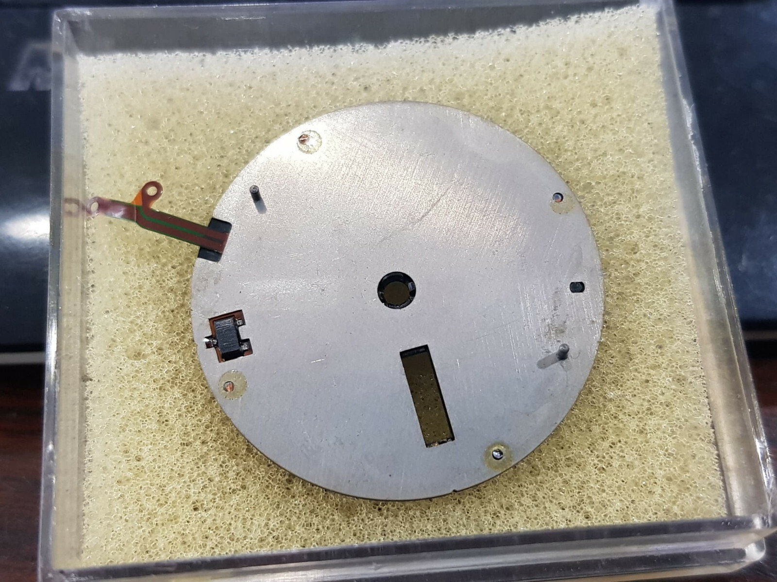 NOS Citizen Crystron Vintage Dial Cal. 8629 Solar CELL # 6-861547 WRISTWATCH