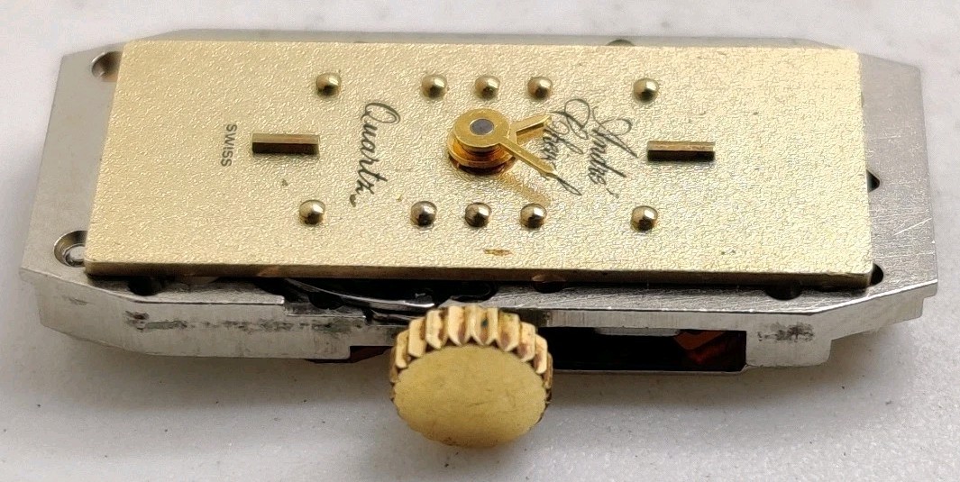 ETA Cal. 202.001 Swiss quartz watch movement Works But Doesn’t Keep Time