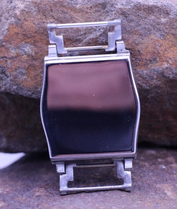 SWISS TANK WRIST WATCH CASE NOS 25.2×43.2mm CASE 15mm MOVEABLE LUG (DR)