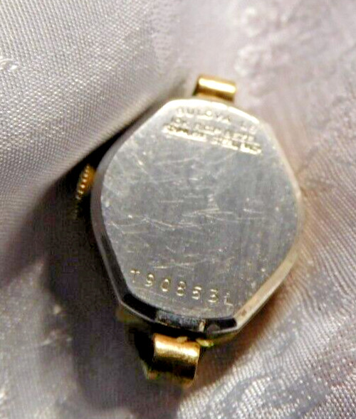 BULOVA 6 BL 17 JEWELS WATCH RUNNING. 10k.R.G.P.
