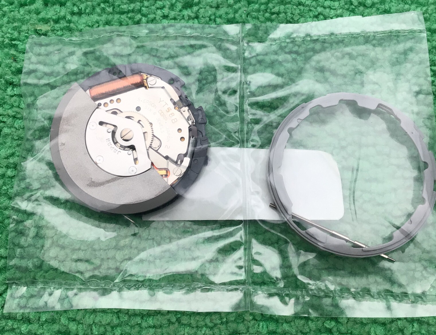 NEW Seiko YT58B Replacement Quartz Watch Movement, Day/Date At 3 SW