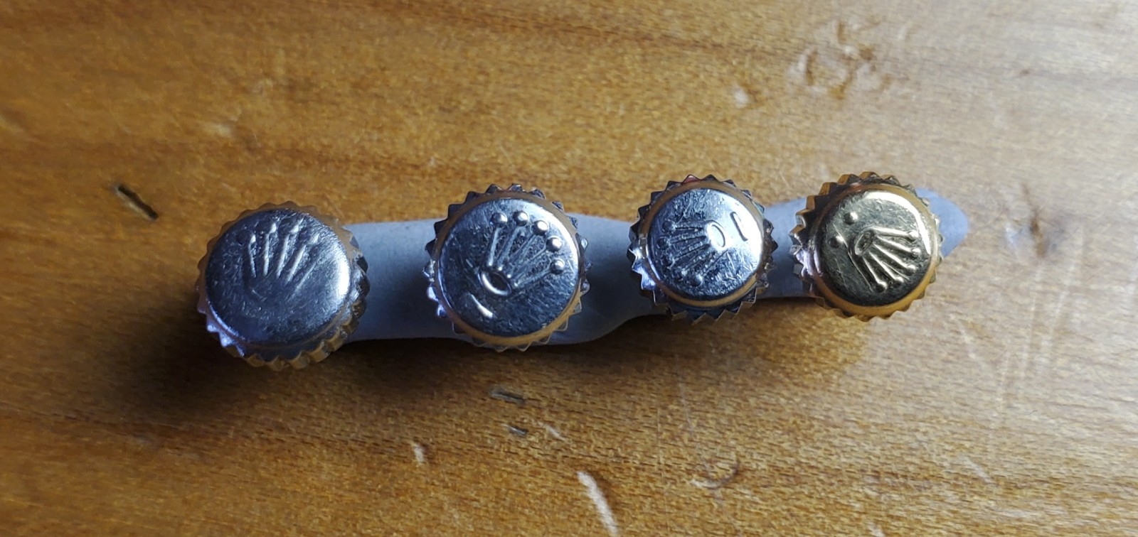 ROLEX Crown LOT Parts 604-0 603-0 531-8 531-8 (Two dots) Modern day Rolex watch