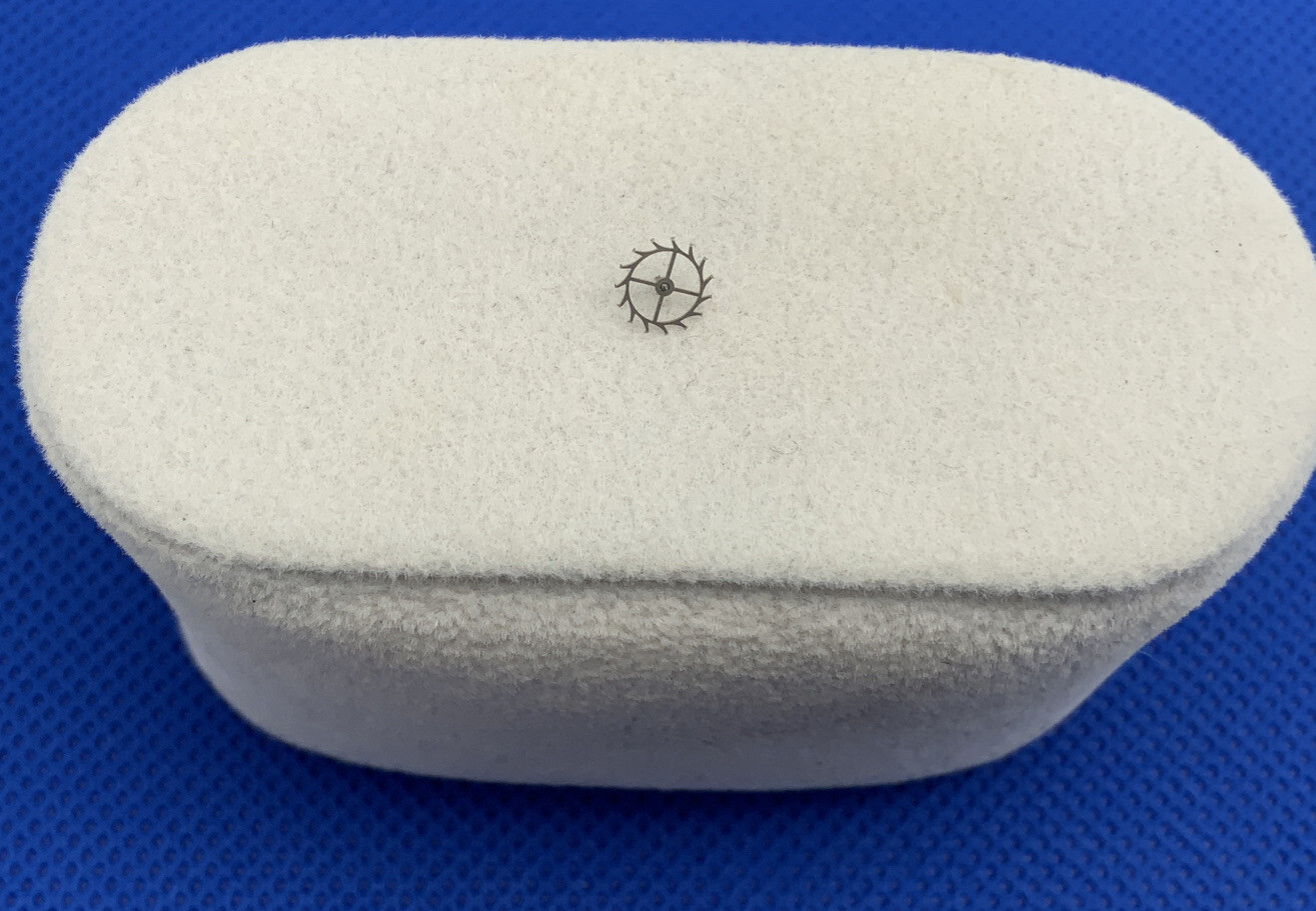 AS 1320 Part #705/712 Escape Wheel. NOS 1-4 R