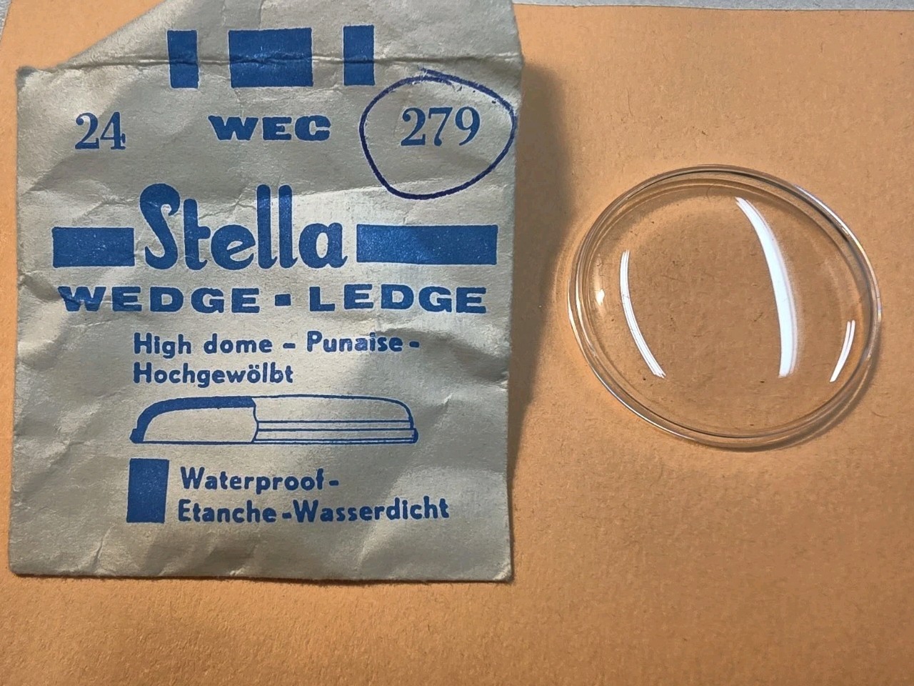 Vintage NOS Stella Wedge-Ledge 24 WEC 279 High Dome Wristwatch Crystal