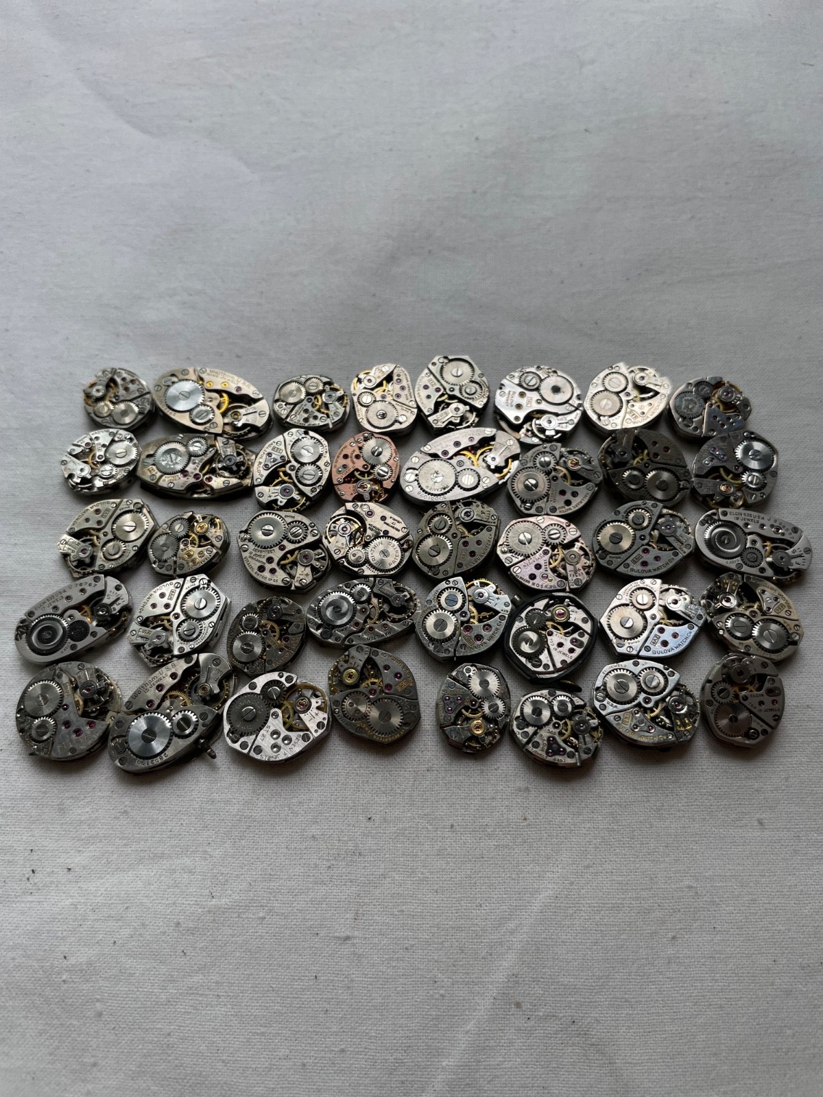 40 movement for USA ladies watches AS IS – Elgin Bulova Waltham Gruen etc.