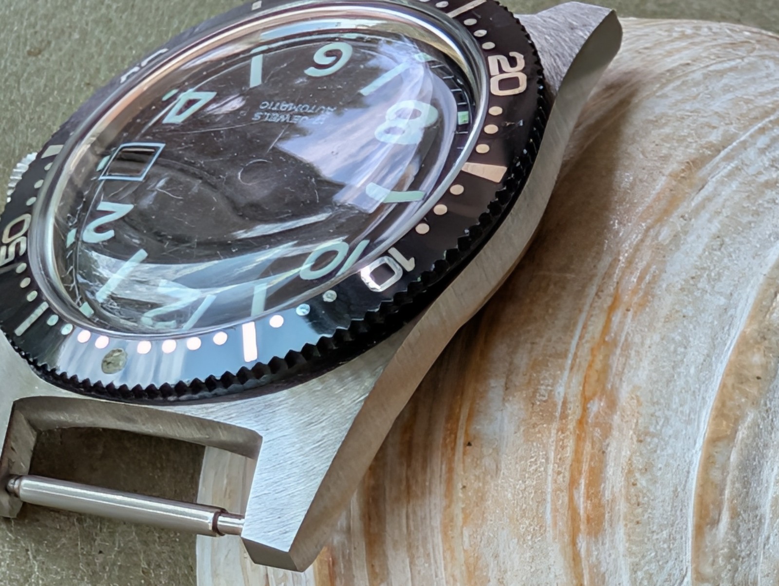 Vintage 1960/70’s TK All SS Diver Case w/Countdown Bezel,Glossy Black Dial,Crown