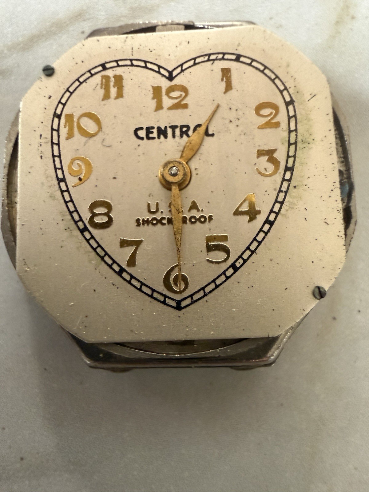 💖 Central U.S.A. Shockproof Heart Dial Watch Kelton Movement Parts