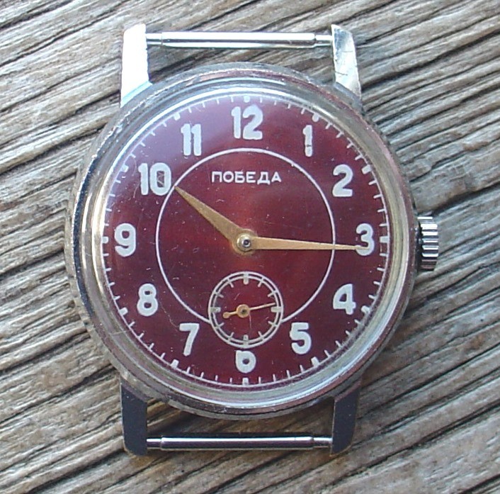 Rary Vintage Collectible POBEDA (ZIM) watch White Dial 2602 USSR SERVICED