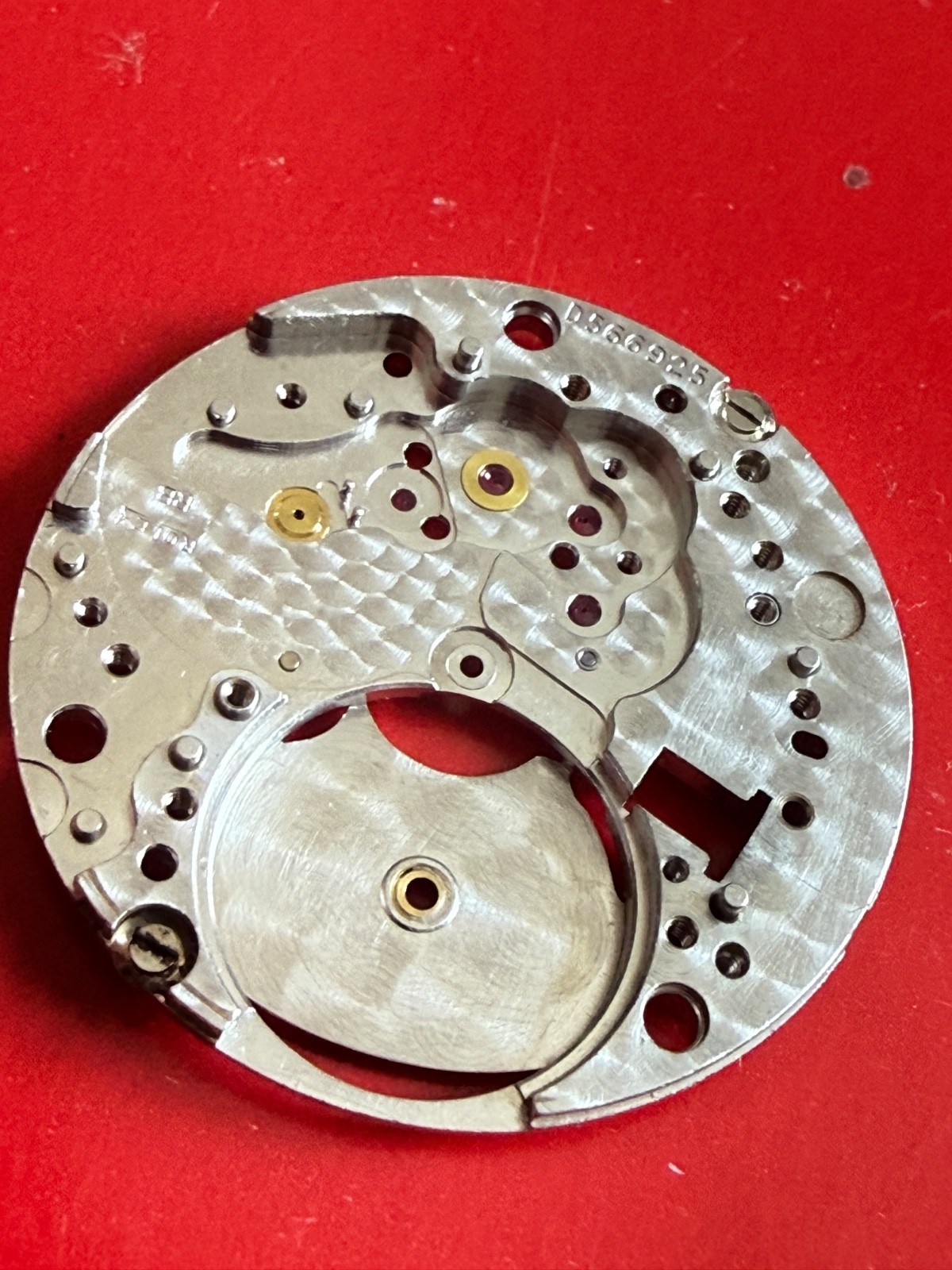 GENUINE Authentic Rolex 1570 1520 1530 Main Plate good condition with all stone.