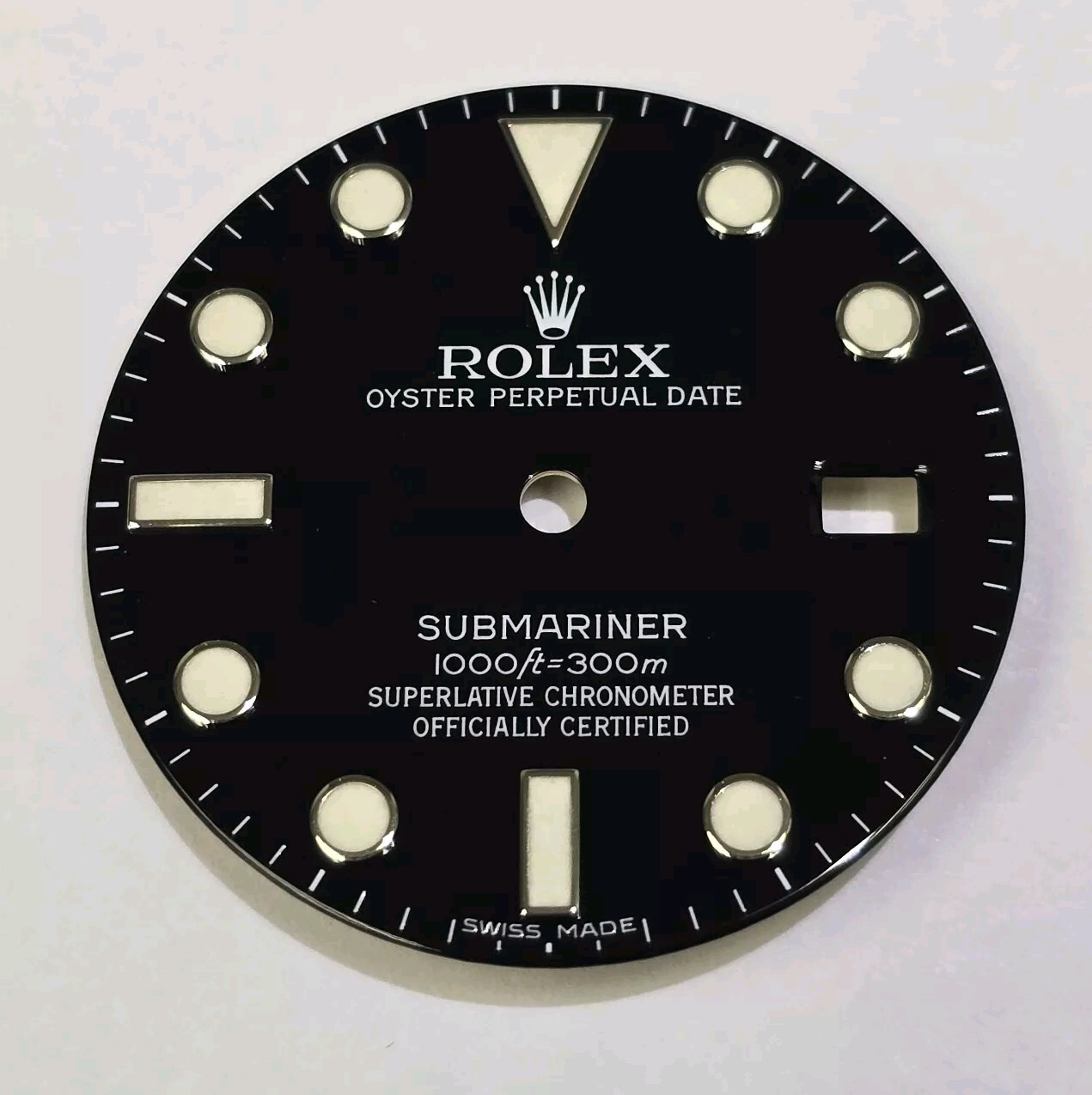 ROLEX 116610 SUBMARINER DATE WATCH BLACK DIAL CHROMALIGHT (NOS & 100% ORIGINAL)
