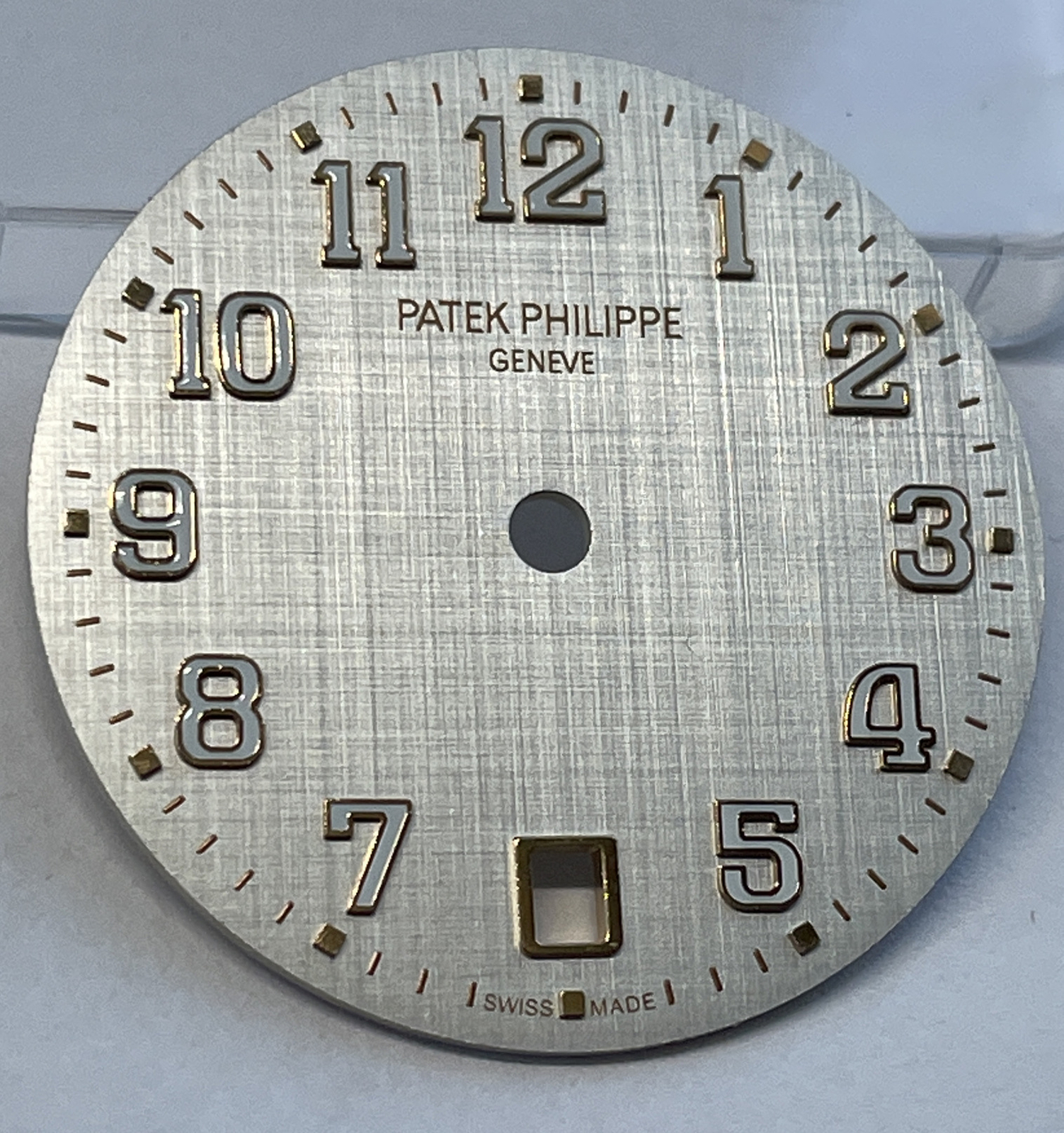 Patek Philippe 7300/1200 Rose Gold Silver dial 100% Authentic 28.5mm
