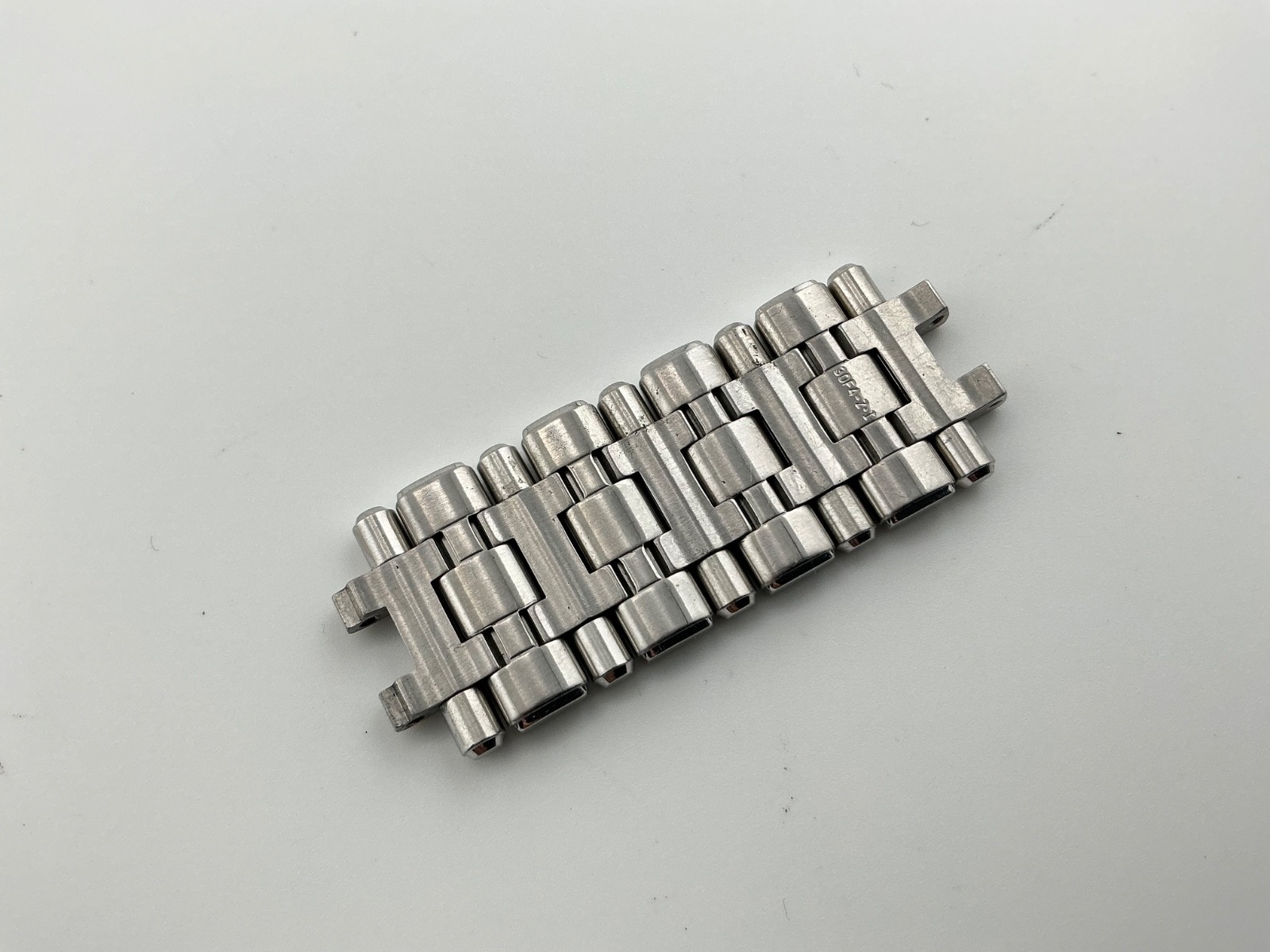 Men’s Seiko 7T32-6N60 Stainless Steel Partial Band Read Description